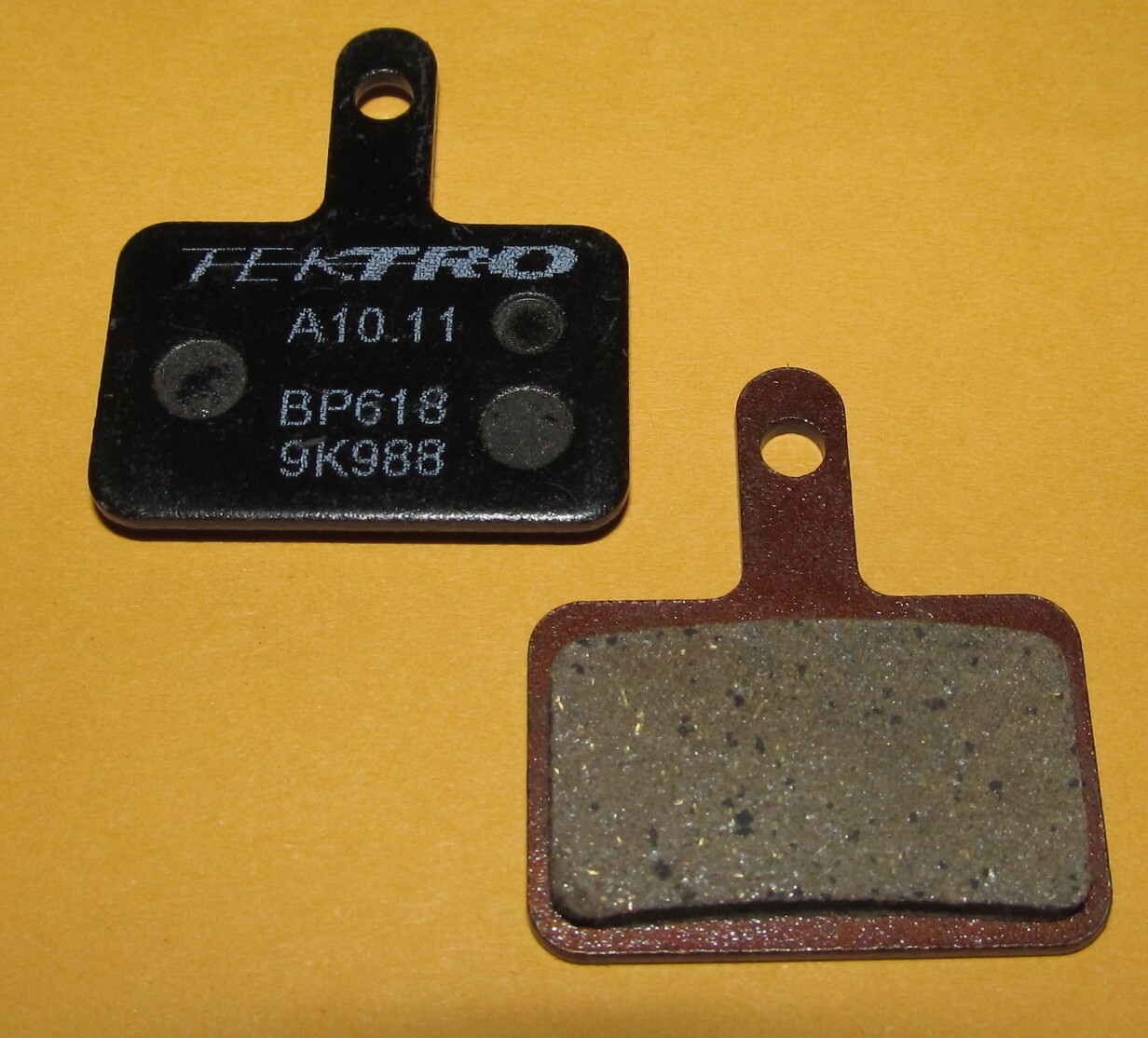 2 Pairs Genuine Tektro Auriga A10.11 Disc Brake Pads NEW