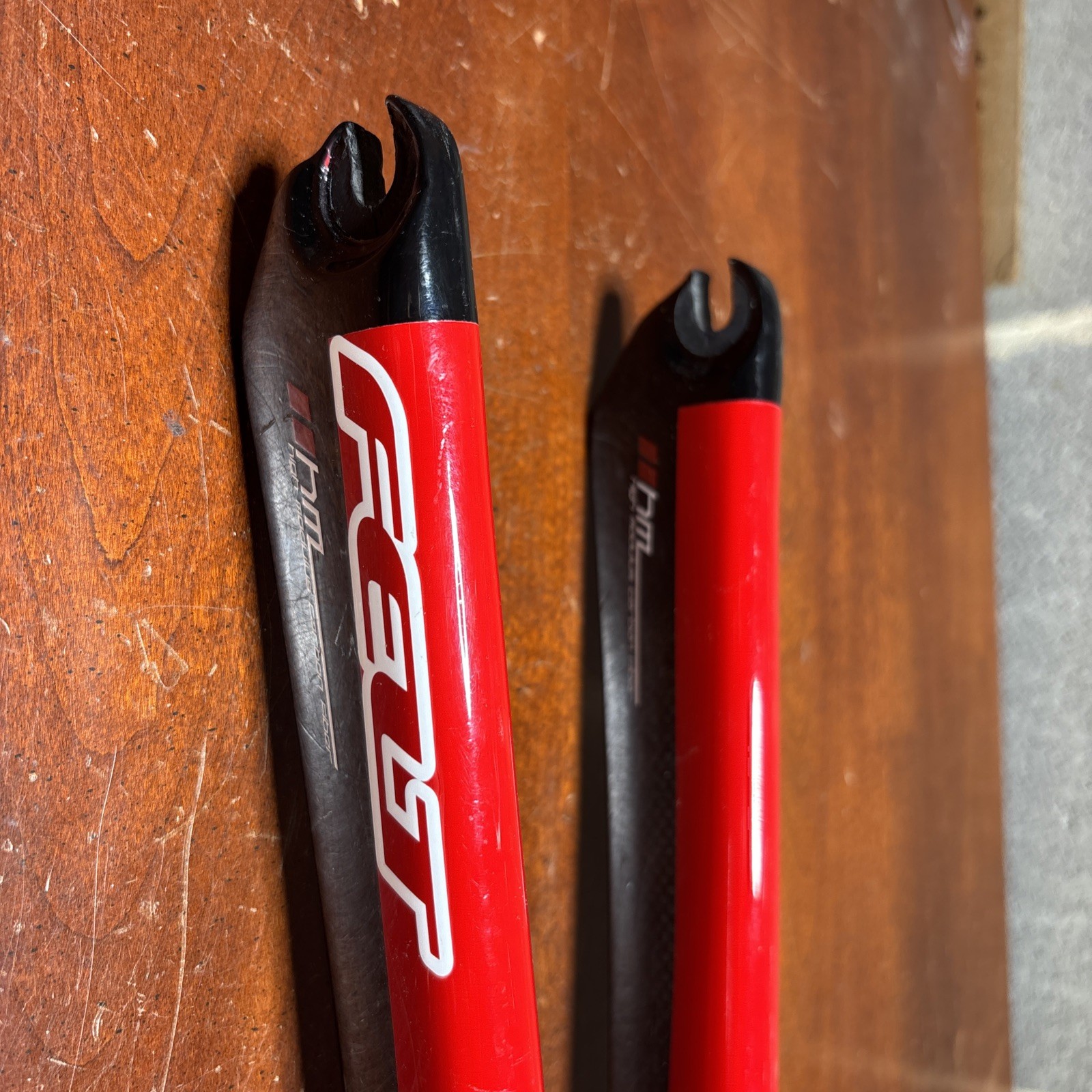 Felt High Modulus Carbon Fiber 3.3 Airfoil Fork Steerer tube 1 inch, long 296mm