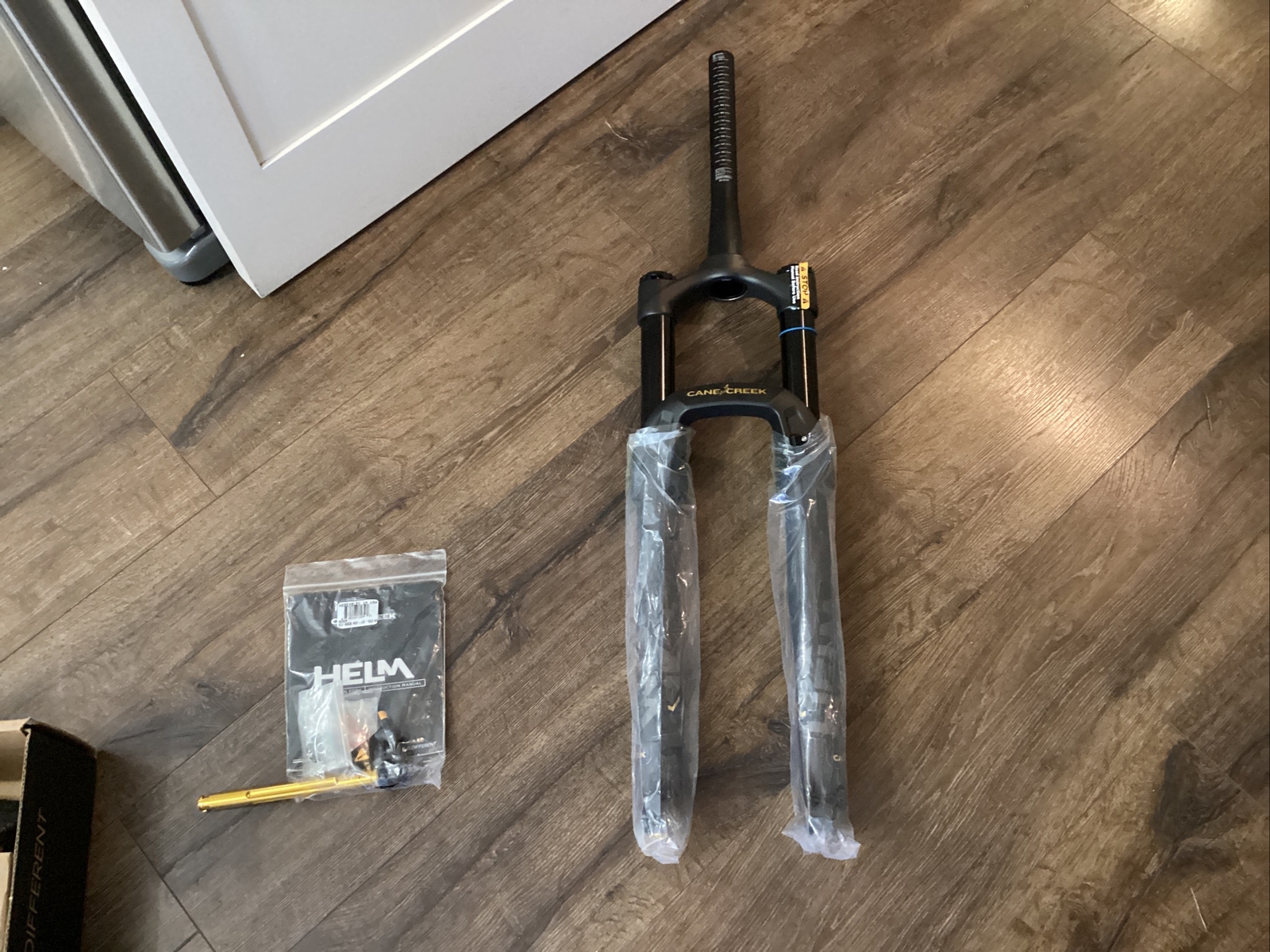 NEW Cane Creek Helm Suspension Fork 160mm Travel 110×15 Boost Black BAG0345K