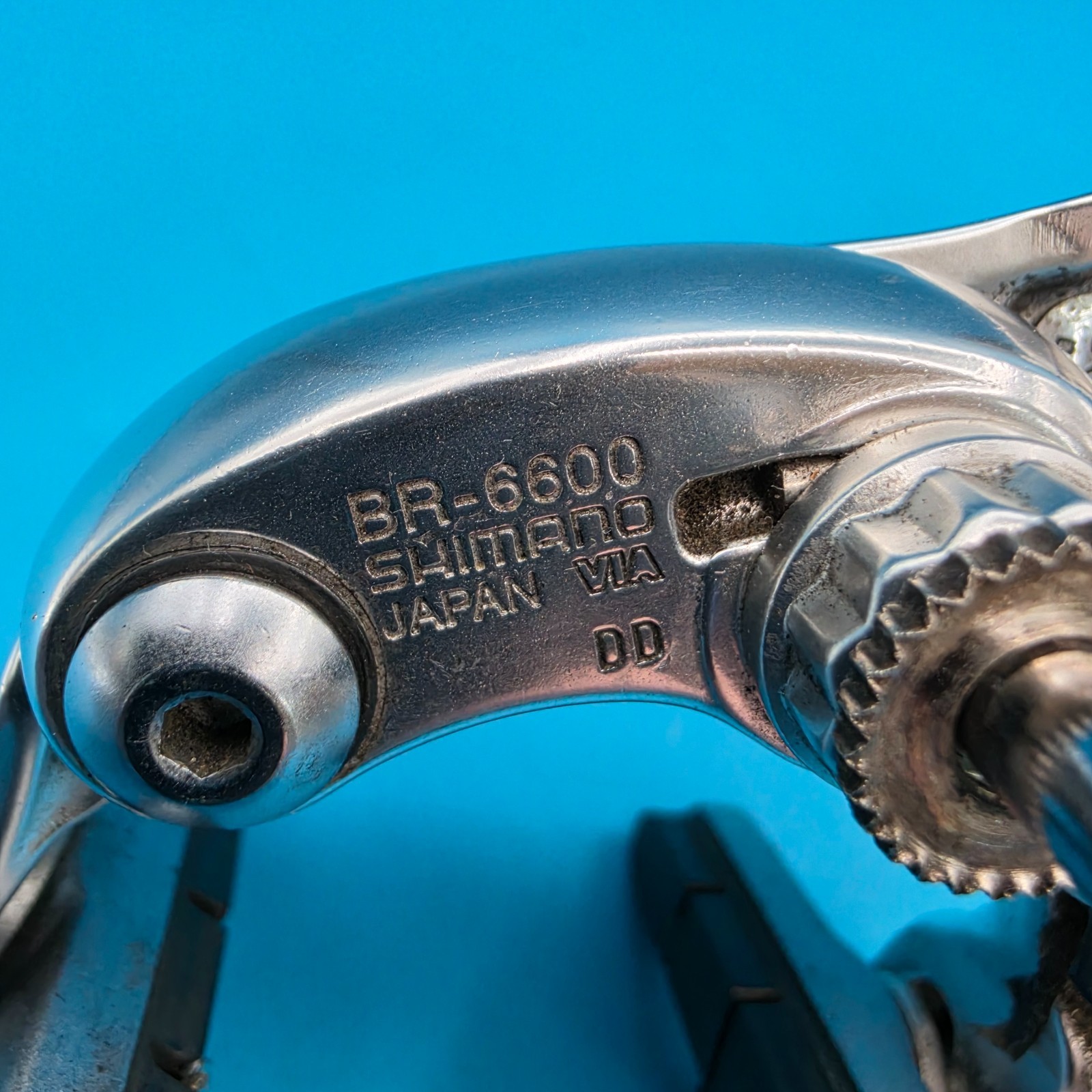 Shimano Ultegra BR-6600 Side Pull Caliper Road Bike Rim Brakes Recessed Nut g6