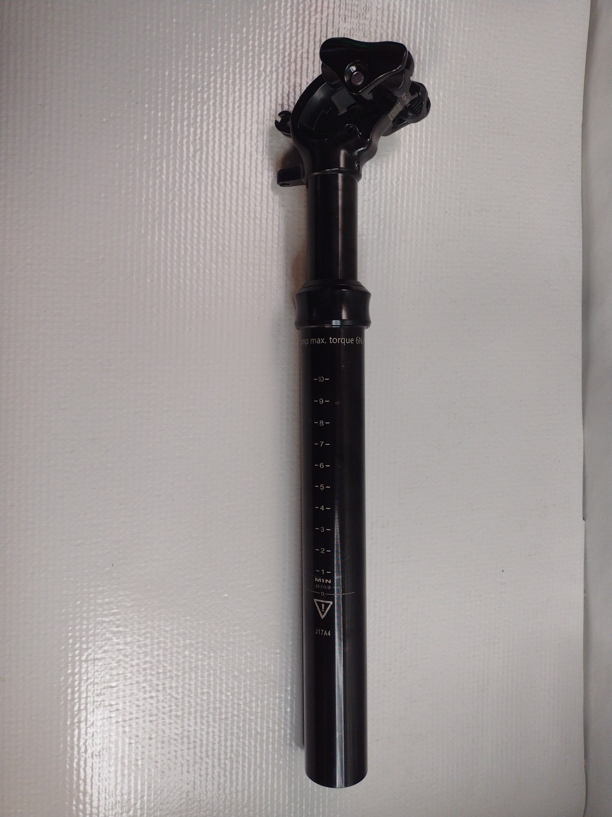 Dropper Seat Post (Specialized)? 23-24mm Incomplete For Parts Very Clean