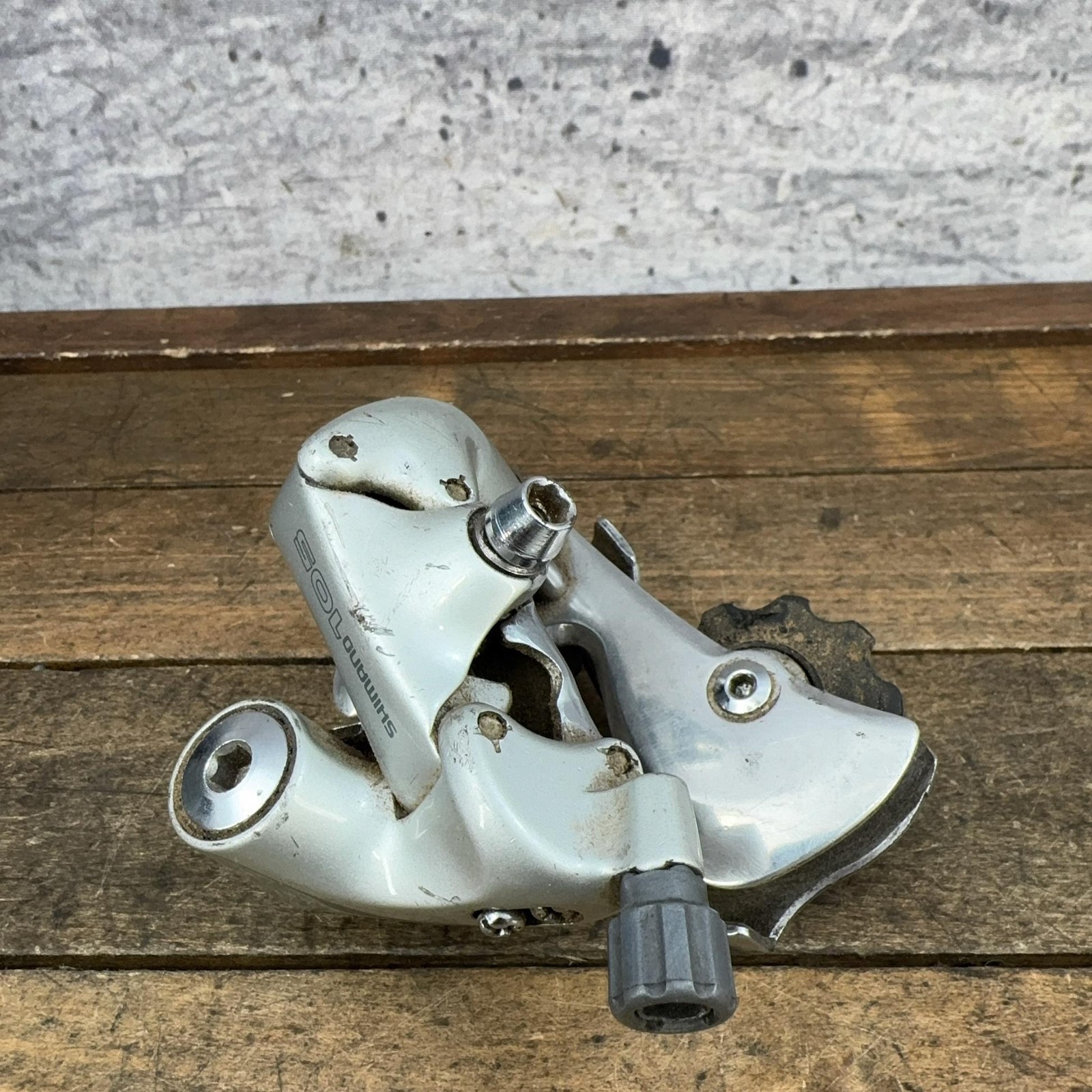 Vintage Shimano 105 RD-1055 Rear Derailleur 7 Speed Short Cage Silver Japan 245g