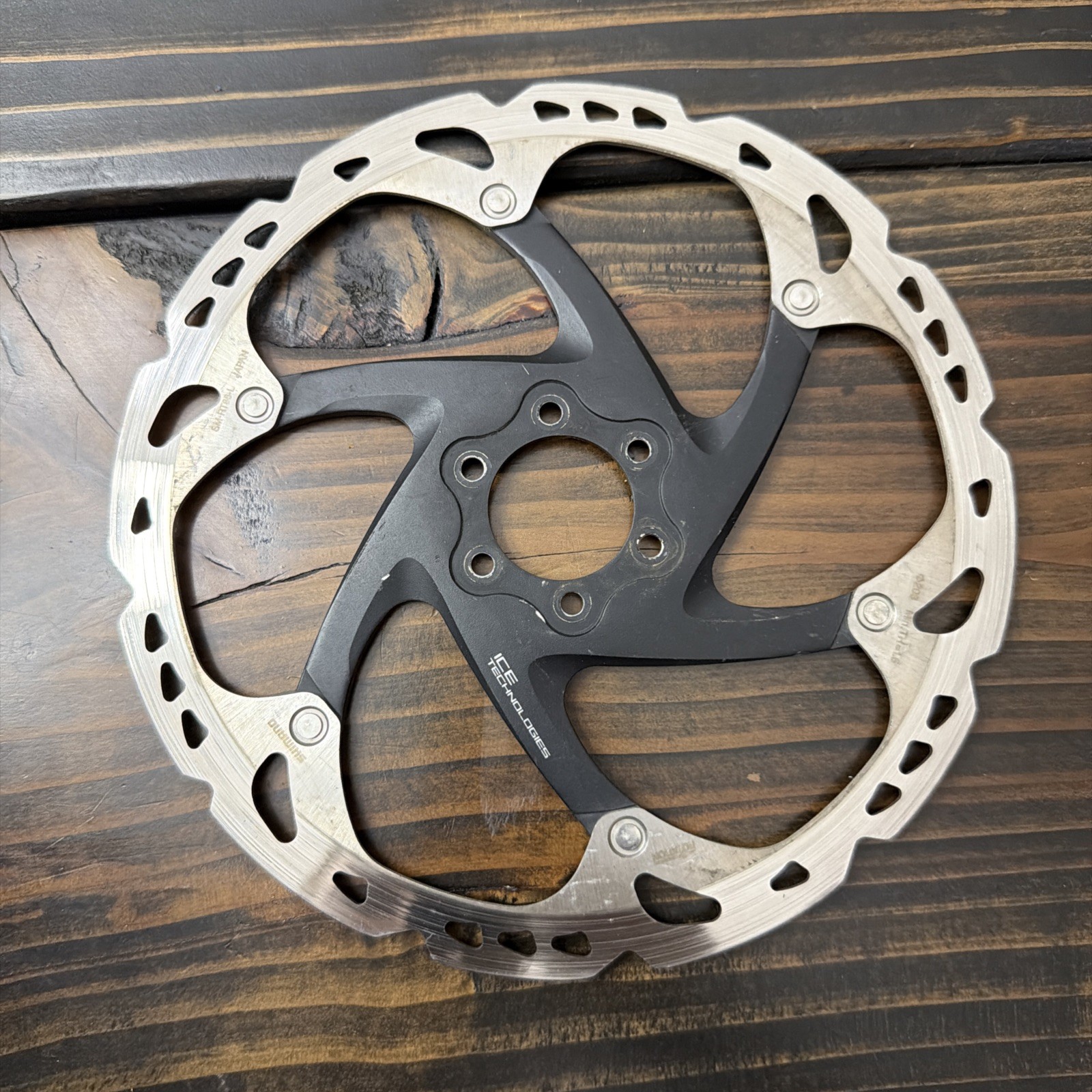 Shimano SM-RT86-L Ice Technologies Rotor – Deore XT – 203mm, 6 bolt – Lightly Us