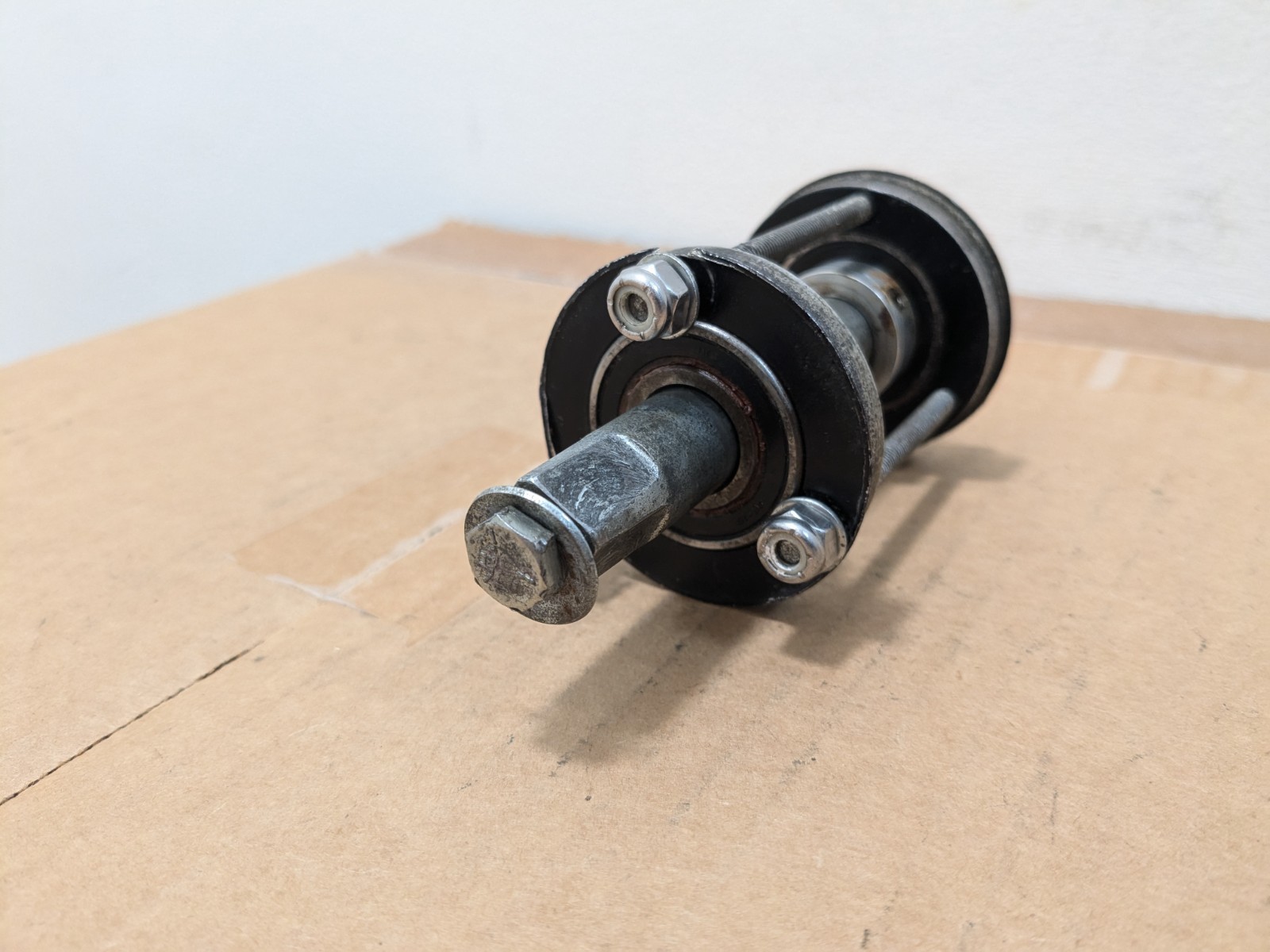 Bullseye BallBracket bottom bracket black Original 1980s vintage BMX