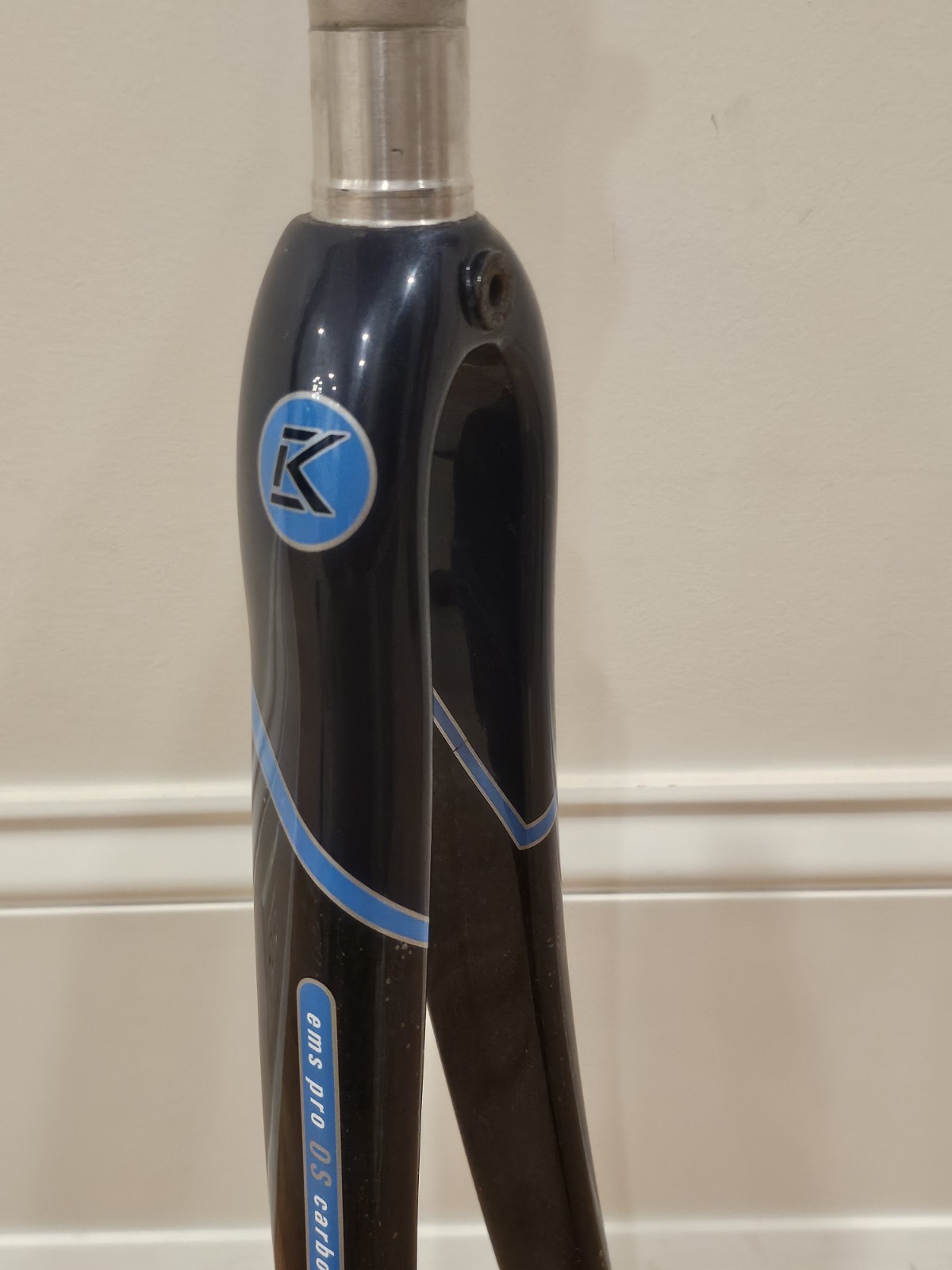 Kestrel EMS Pro OS Carbon Fork 1 1/8″ Threadless, 223mm Alloy Steerer, Road Bike