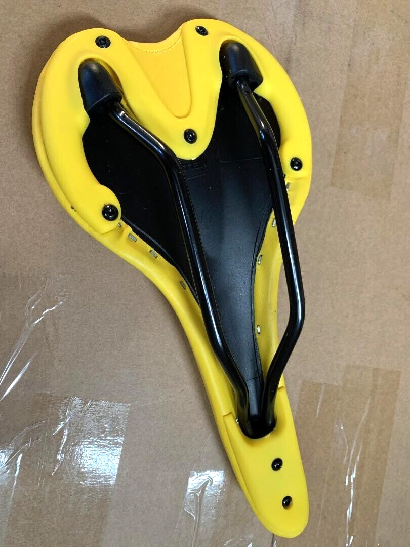ENDZONE Bicycle Seat Classic MTB Road Racing Track Fixie Bikes YELLOW
