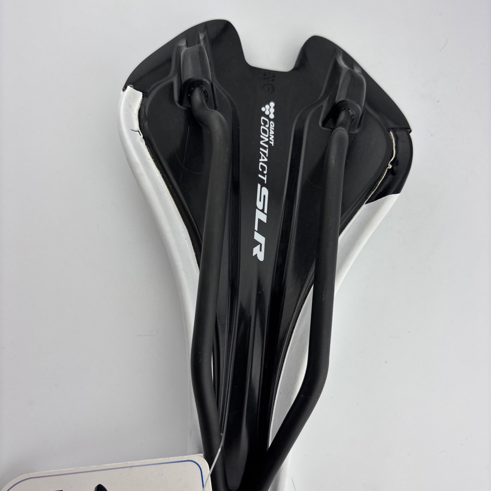 Giant Cobalt Collection Contact SLR Saddle Forward Position Carbon White