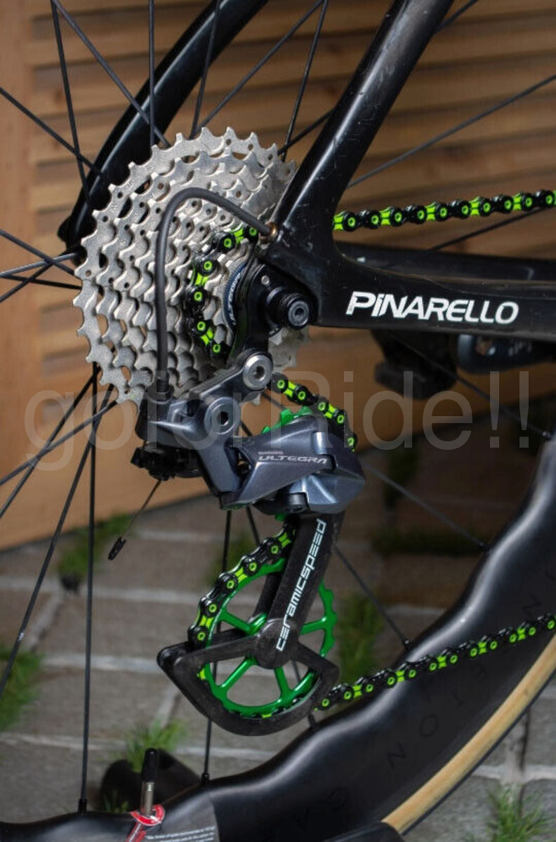 PYC DLC 11-Spd Road MTB CX Gravel Hollow Ultralight Chain, Black/Yellow, 116L