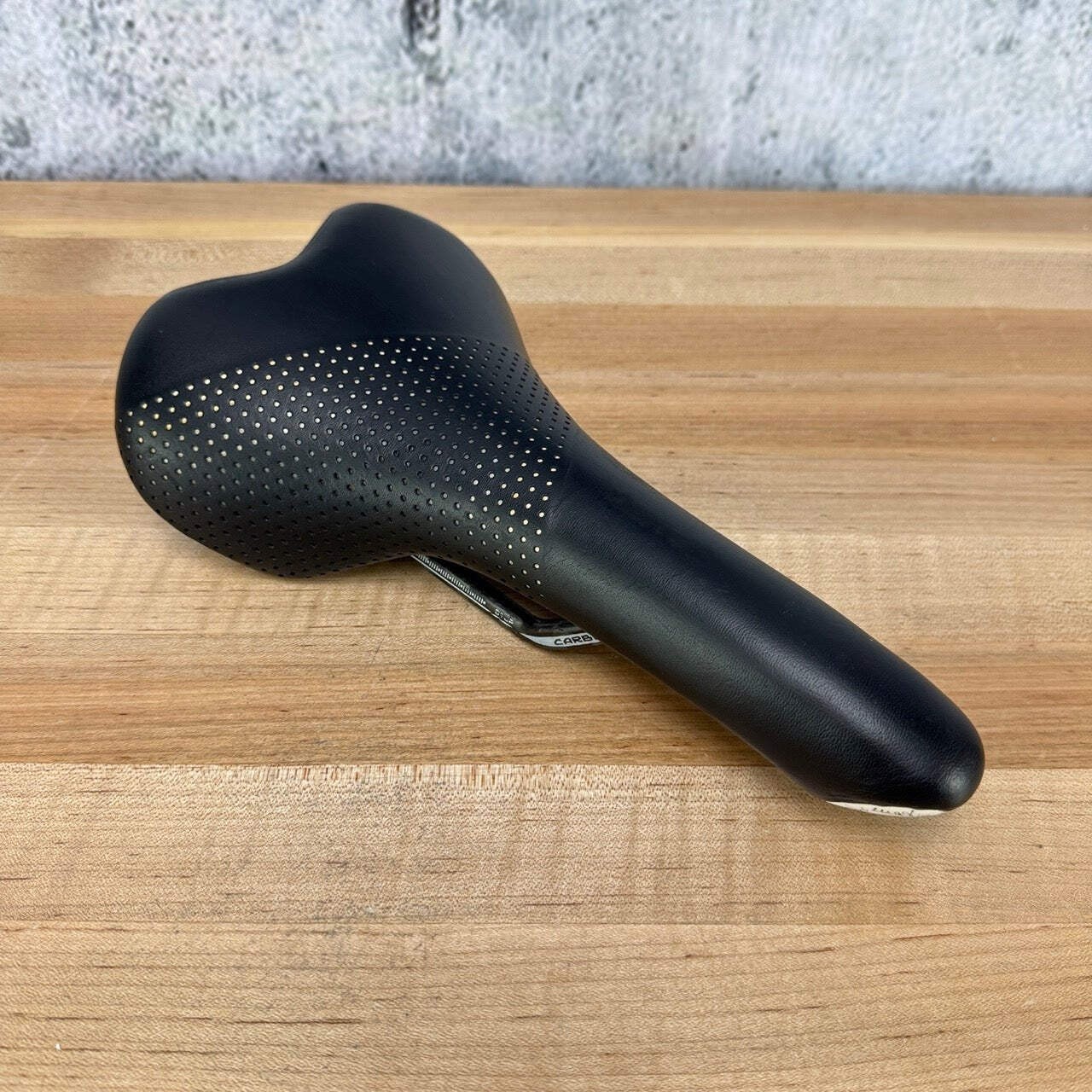 Selle Italia Turbomatic 7x9mm Carbon Rail Custom Cover by Busyman Saddle 273g