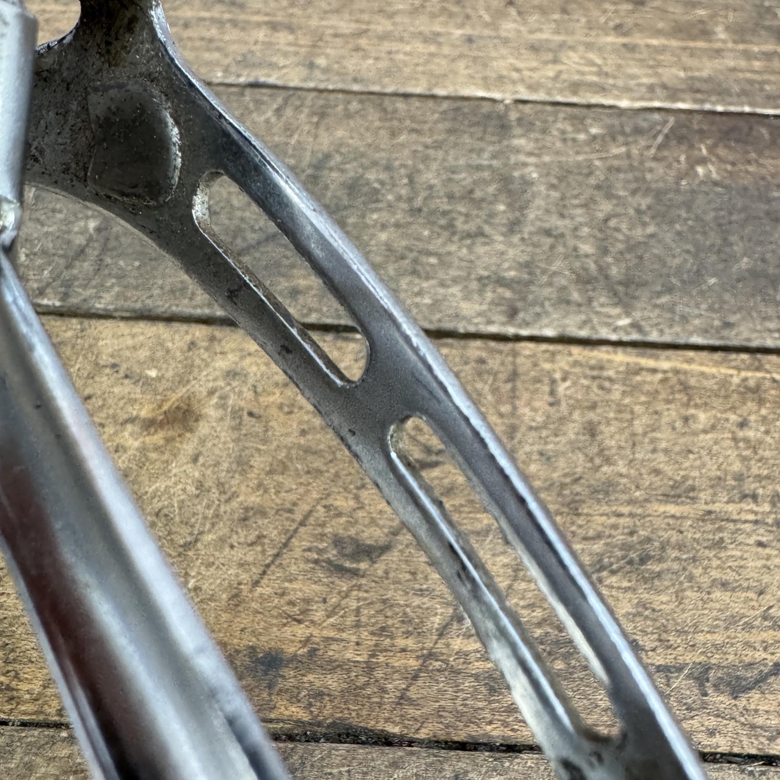Vintage Shimano 600 Front Derailleur Arabesque 28.6 Clamp Bottom 6s Japan