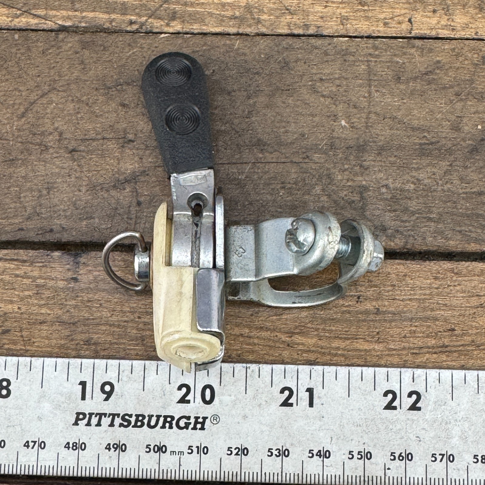 Vintage Shimano EM Thumb Shifter Right Centeron Friction Shift ATB 80s White A2