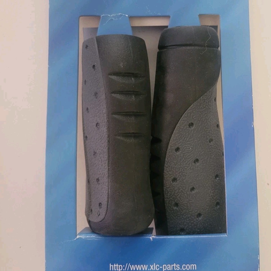 XLC Comfort Grips Ergonomic Bicycle Handlebar Grips 140mm/89mm Pair NEW
