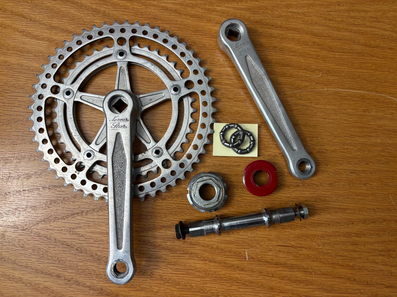 Nervar Star crankset and bottom bracket, Italian threading