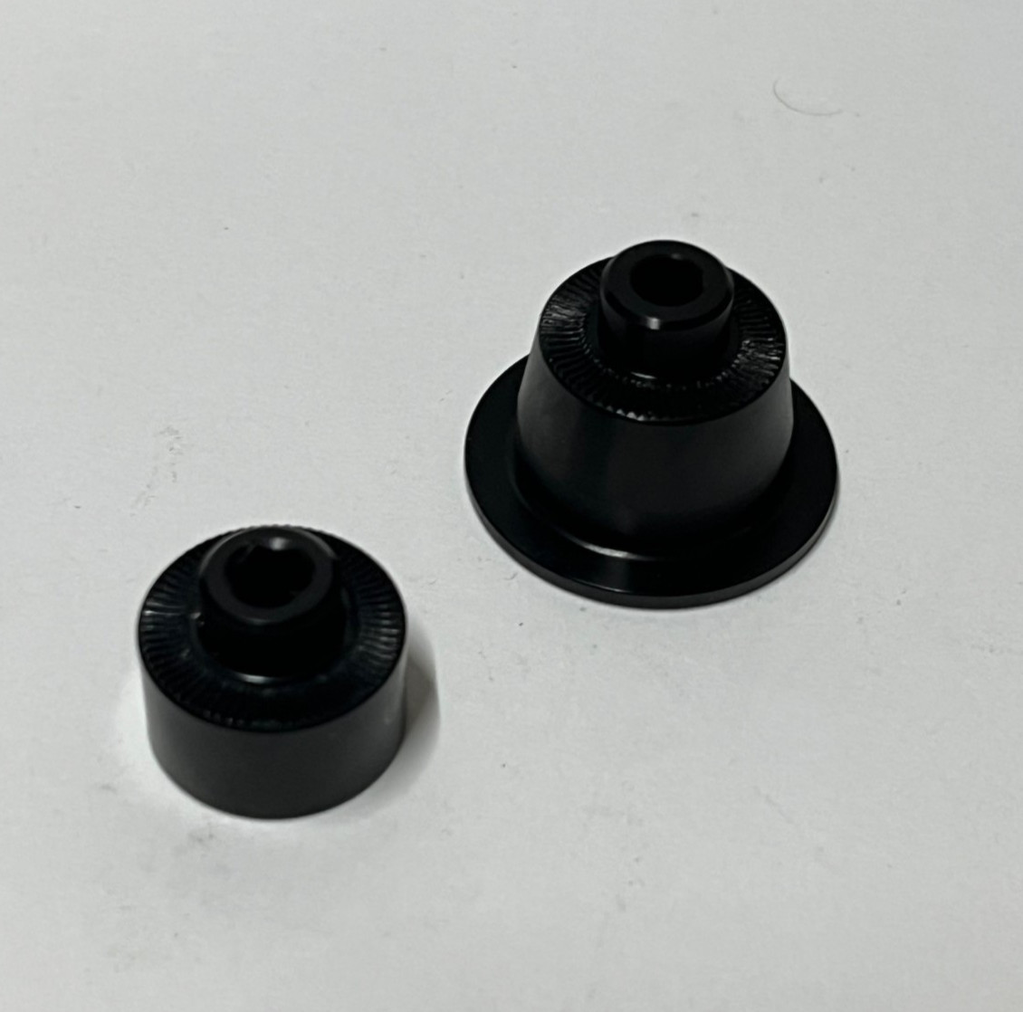 SunRingle SRC/SRX Rear Hub QR XD End Cap Kit, Black