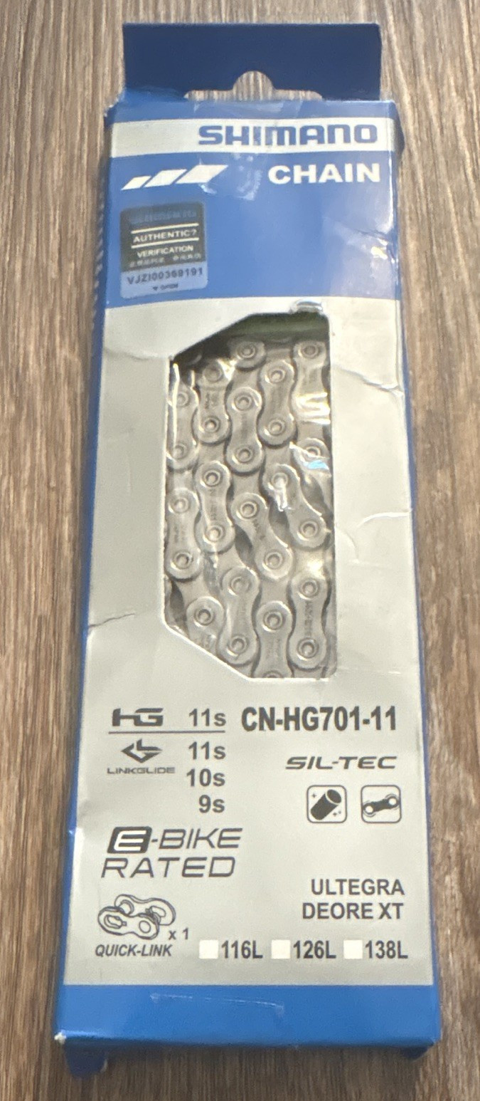 Shimano CN-HG701-11 11-Speed 116L SIL-TEC Chain E-Bike w/ Quick-Link