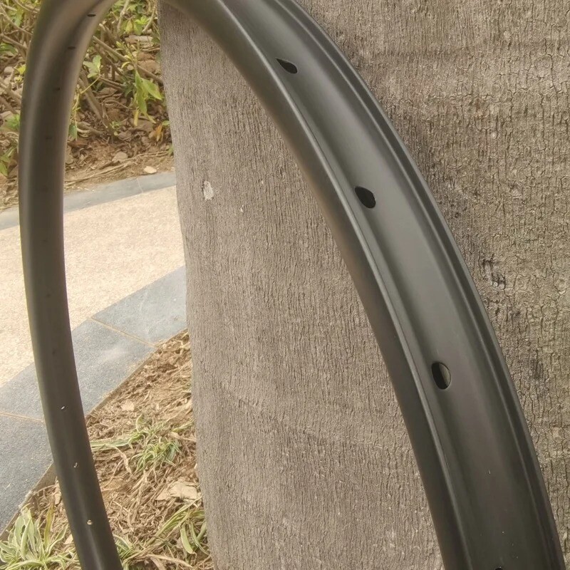 Super Light 29ER MTB Bicycle Carbon Rims Asymmetrical Tubeless Wheels 35x25mm