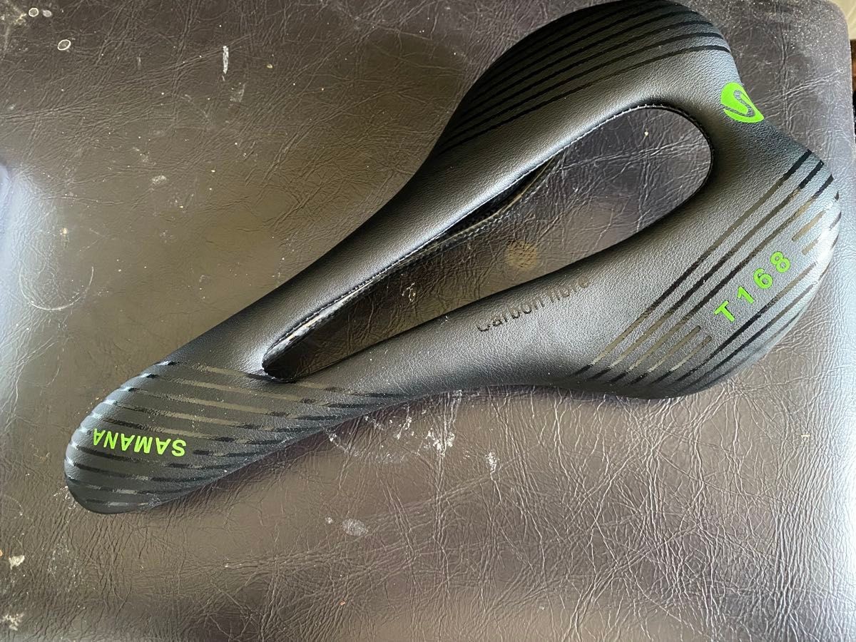 T168 Carbon Saddle Road MTB Lightweight 123g Green Text Used