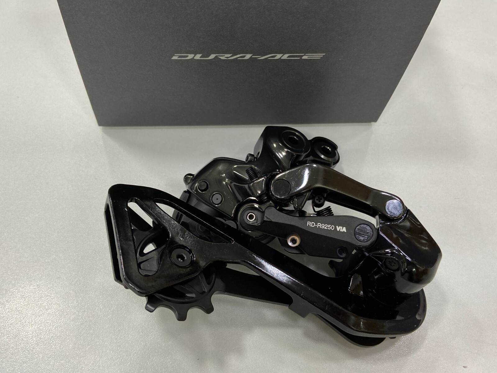 Shimano Dura Ace Di2 12Speed RD-R9250 R9250 9250 Road Rear Derailleur