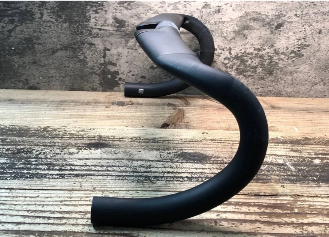 Specialized Roval Rapide HandlebarsPart No.: 21022-0438 38cm