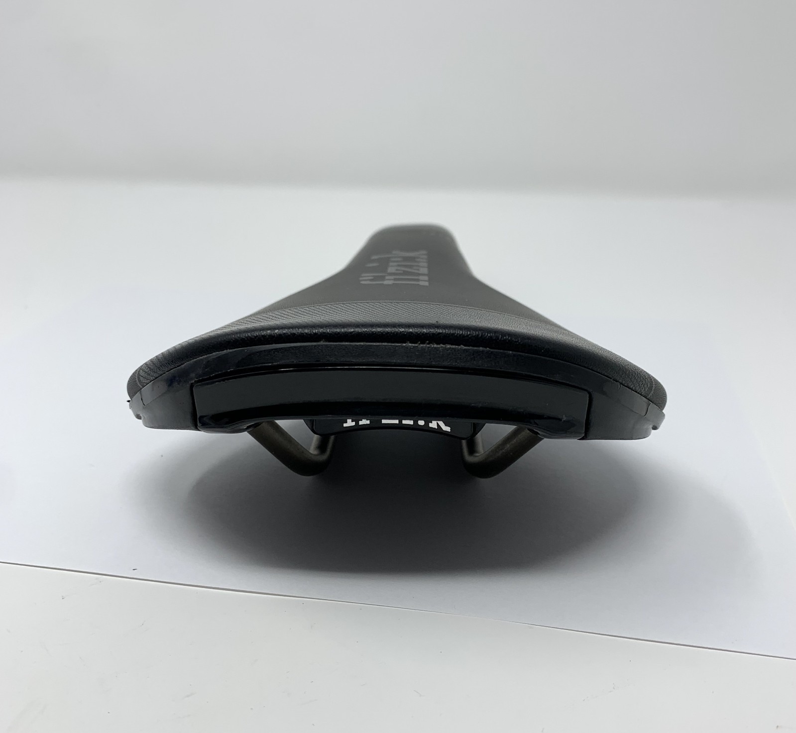 Fizik Taiga Regular Kium Saddle