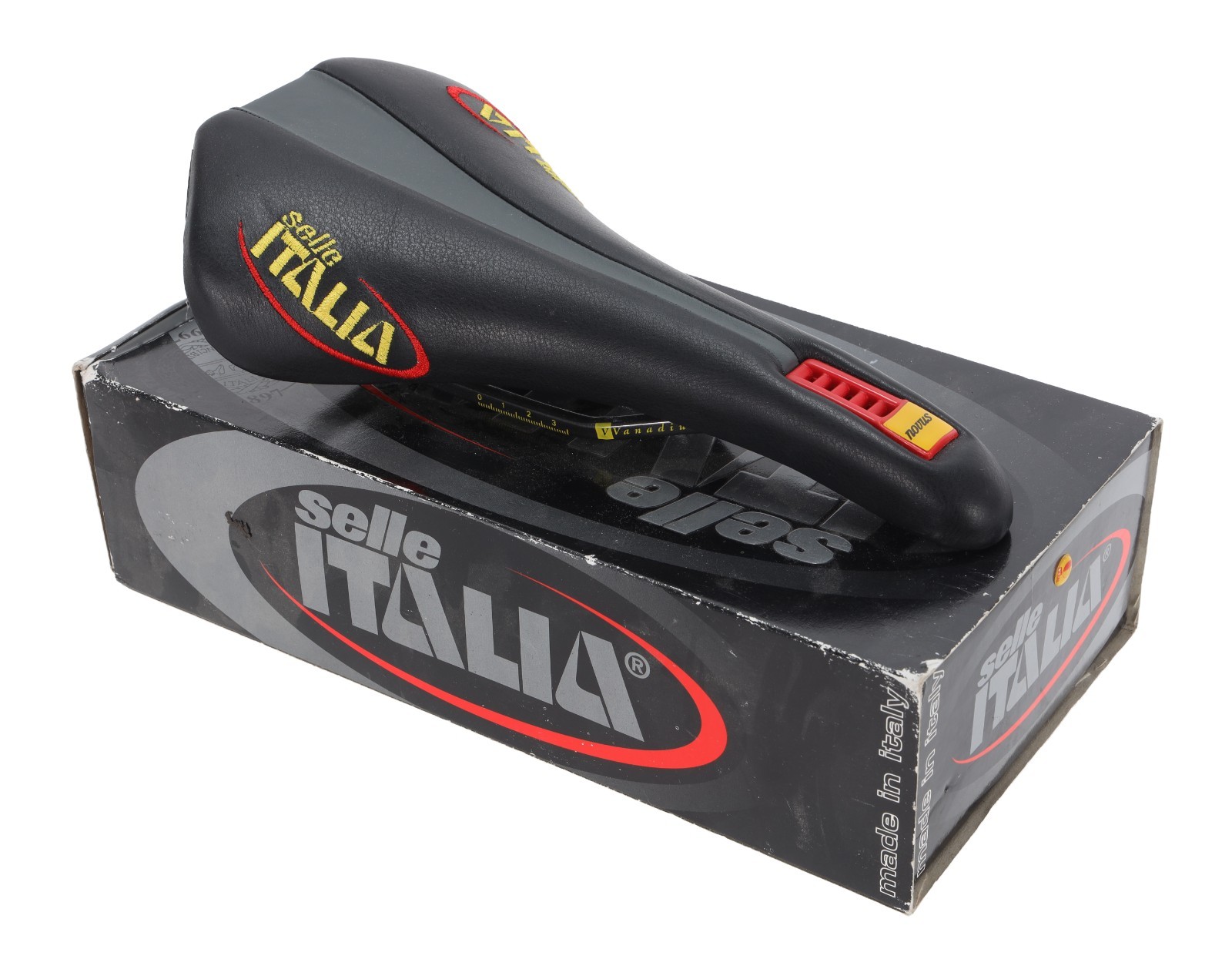 Selle Italia Novus Ferrari Road Bike Saddle 145mm Vanadium 7x 7mm Gravel Italy