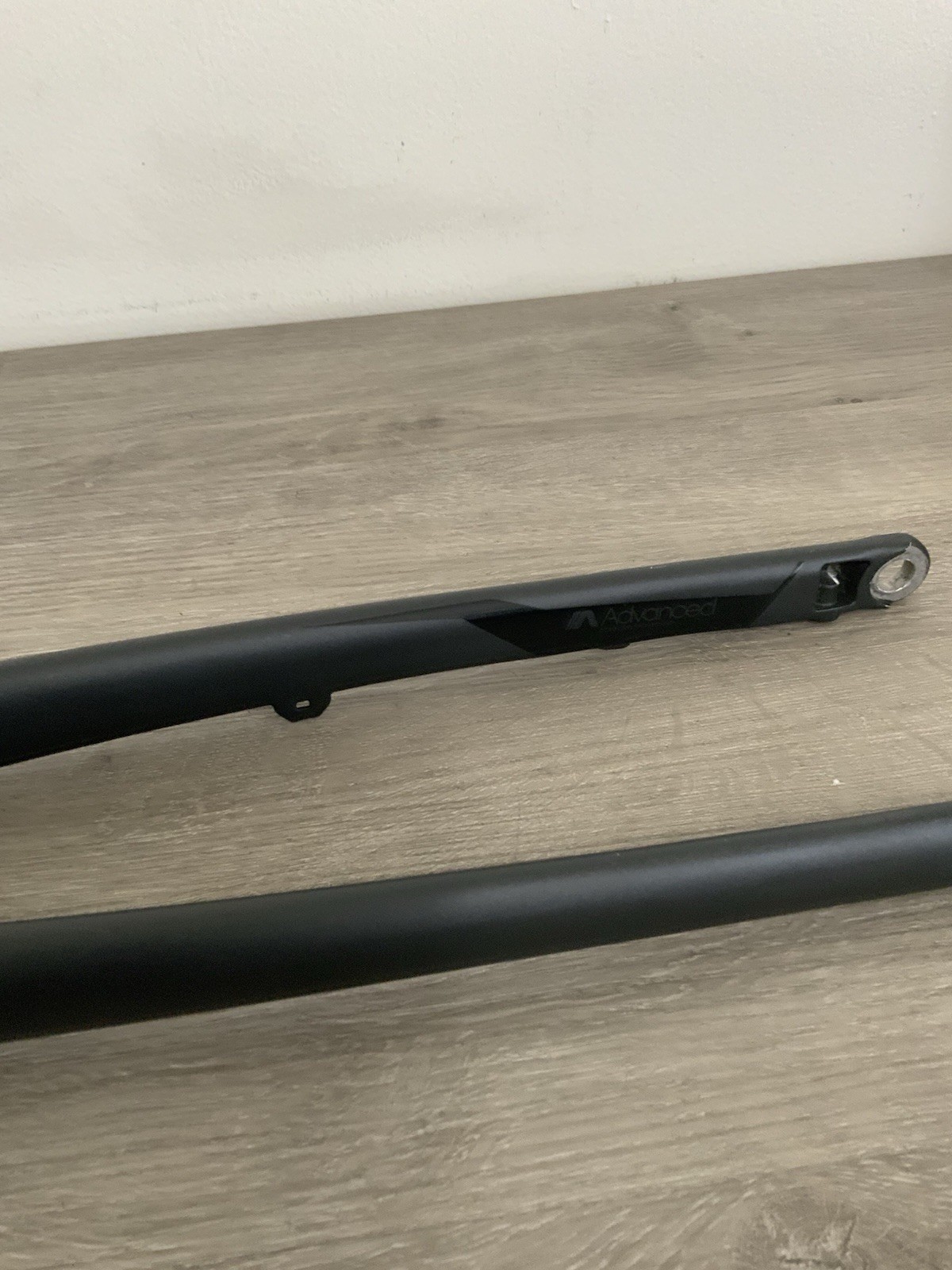ADVANCED CT CARBON FORK 700C / 29’ER DISC 12 MM THRU AXLE 223 MM STEERER TAPERED