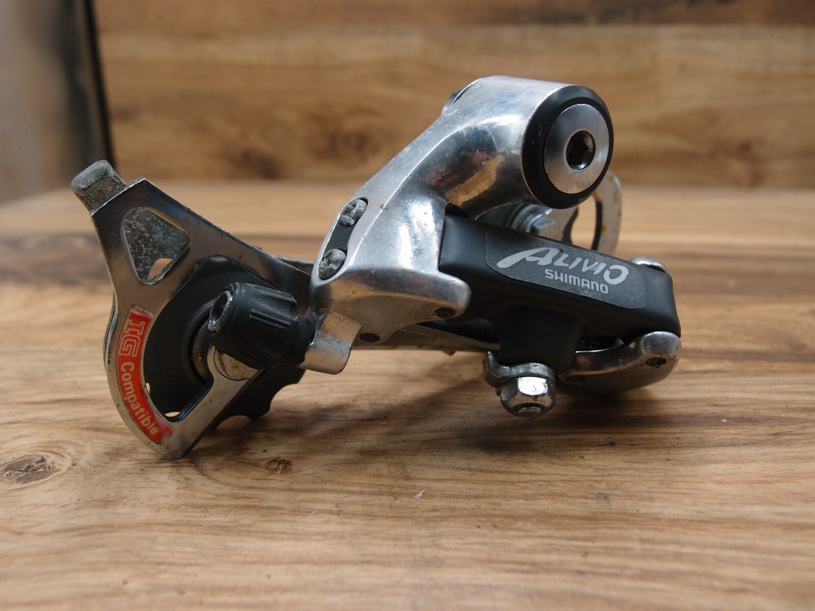 1994 rear derailleur Shimano Alivio RD-MC12 VIA Japan mid cage 7 speed