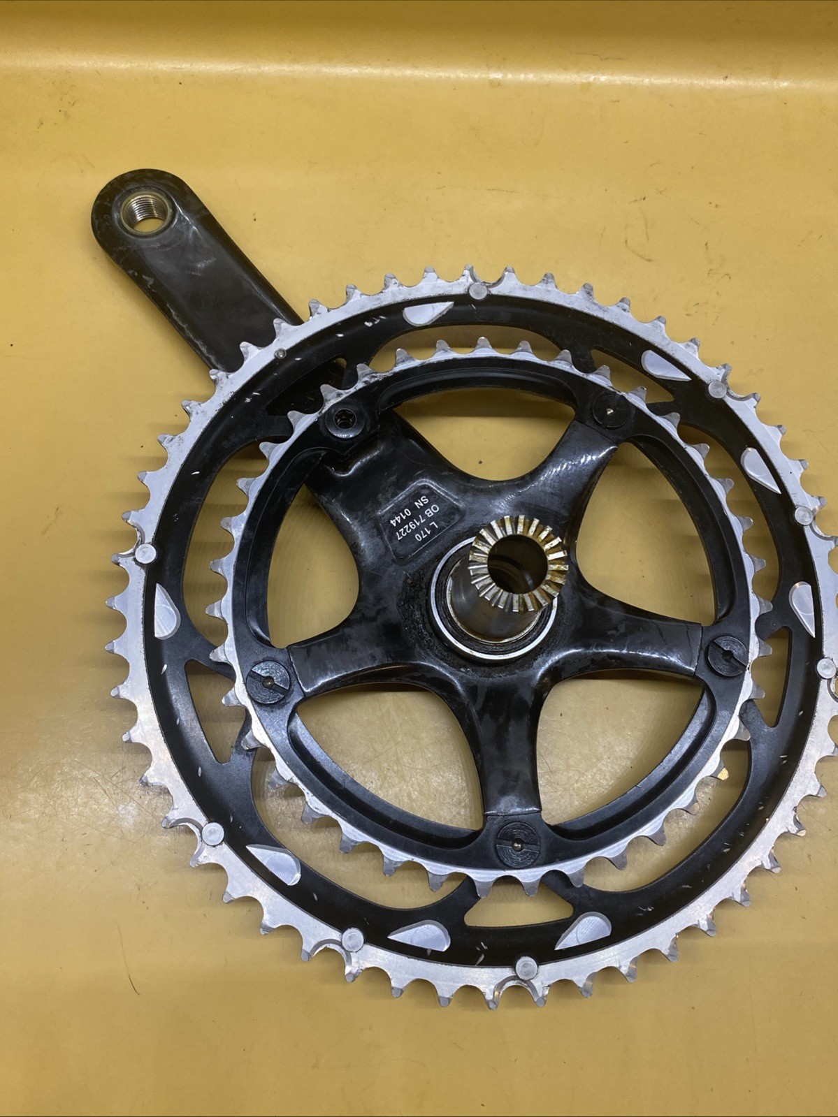 Fulcrum Racing R Torq Carbon 170mm Double 53/39t 130BCD Crankset Bottom Bracket