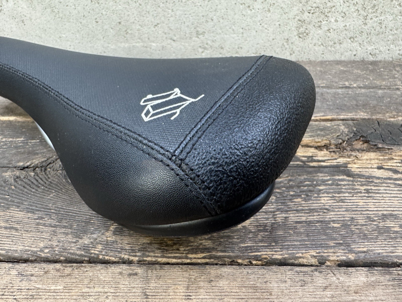 Bmx Seat Mid School Black Cromo Railed Velo
