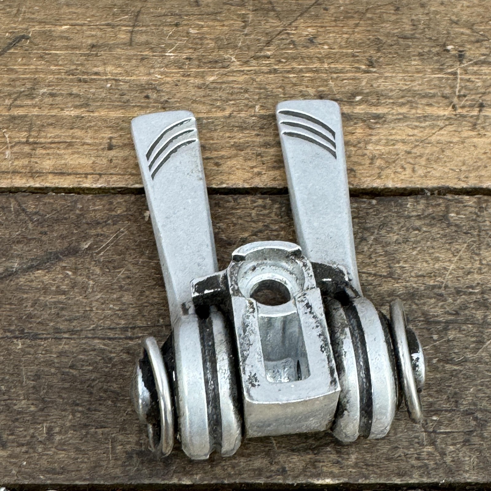 Vintage SunTour Shifter Lever Set 1-Bolt Down Tube Road Friction Cyclone Superbe