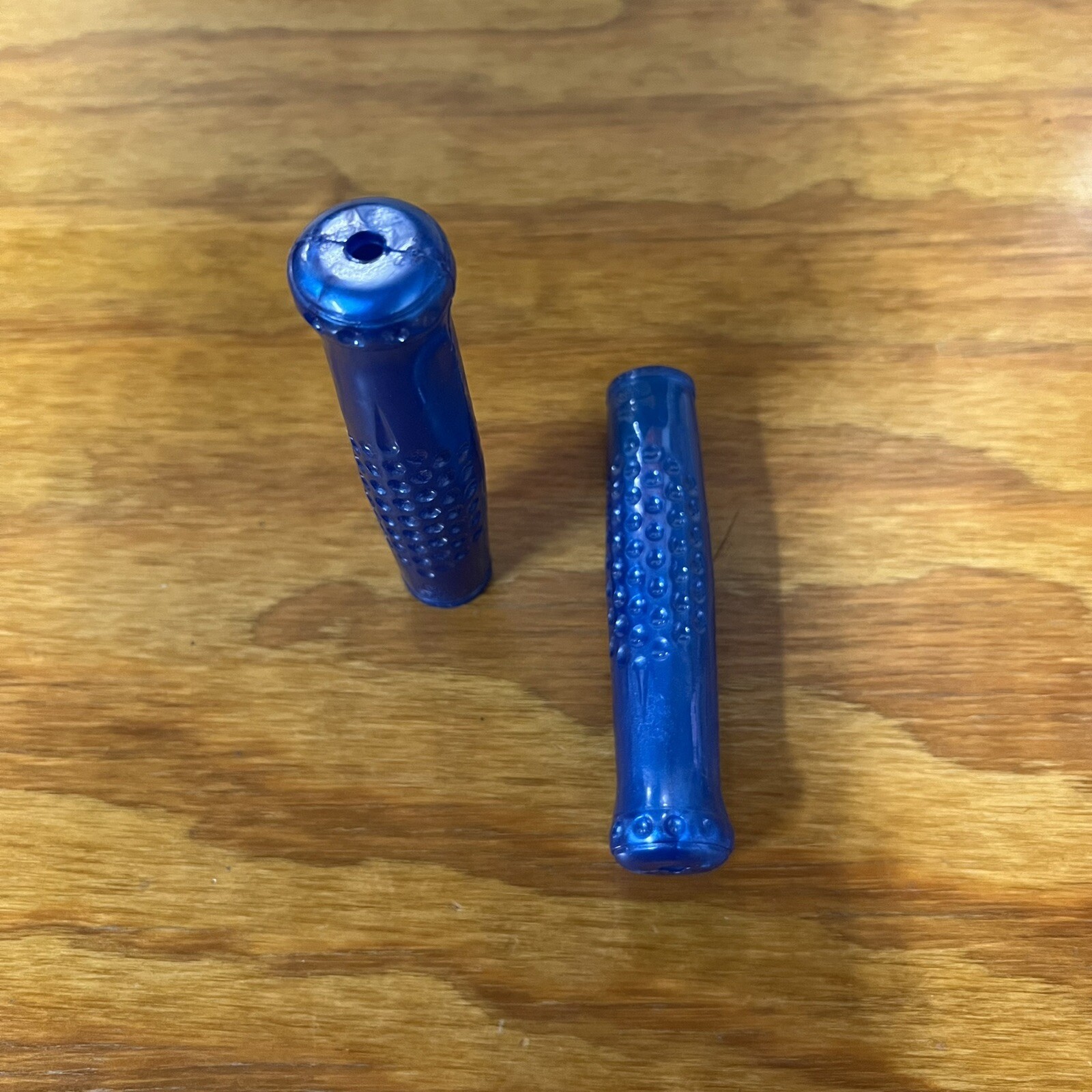 VINTAGE BLUE TRICYCLE GRIPS 5/8″ ID. 4-5/8″ LONG FIT ELGIN AMF HUFFY COLSON NOS