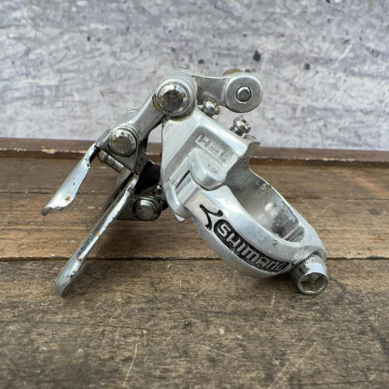 Vintage Shimano 600 Arabesque Front Derailleur 28.6 Clamp Double Bottom 70s