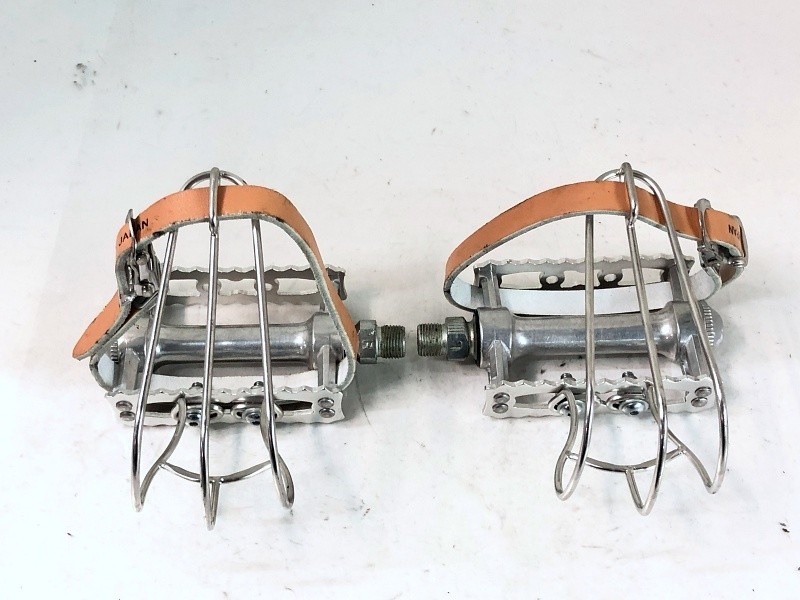MKS Sylvan Touring Flat Pedals Silver Alloy Road Touring Bike Genuine
