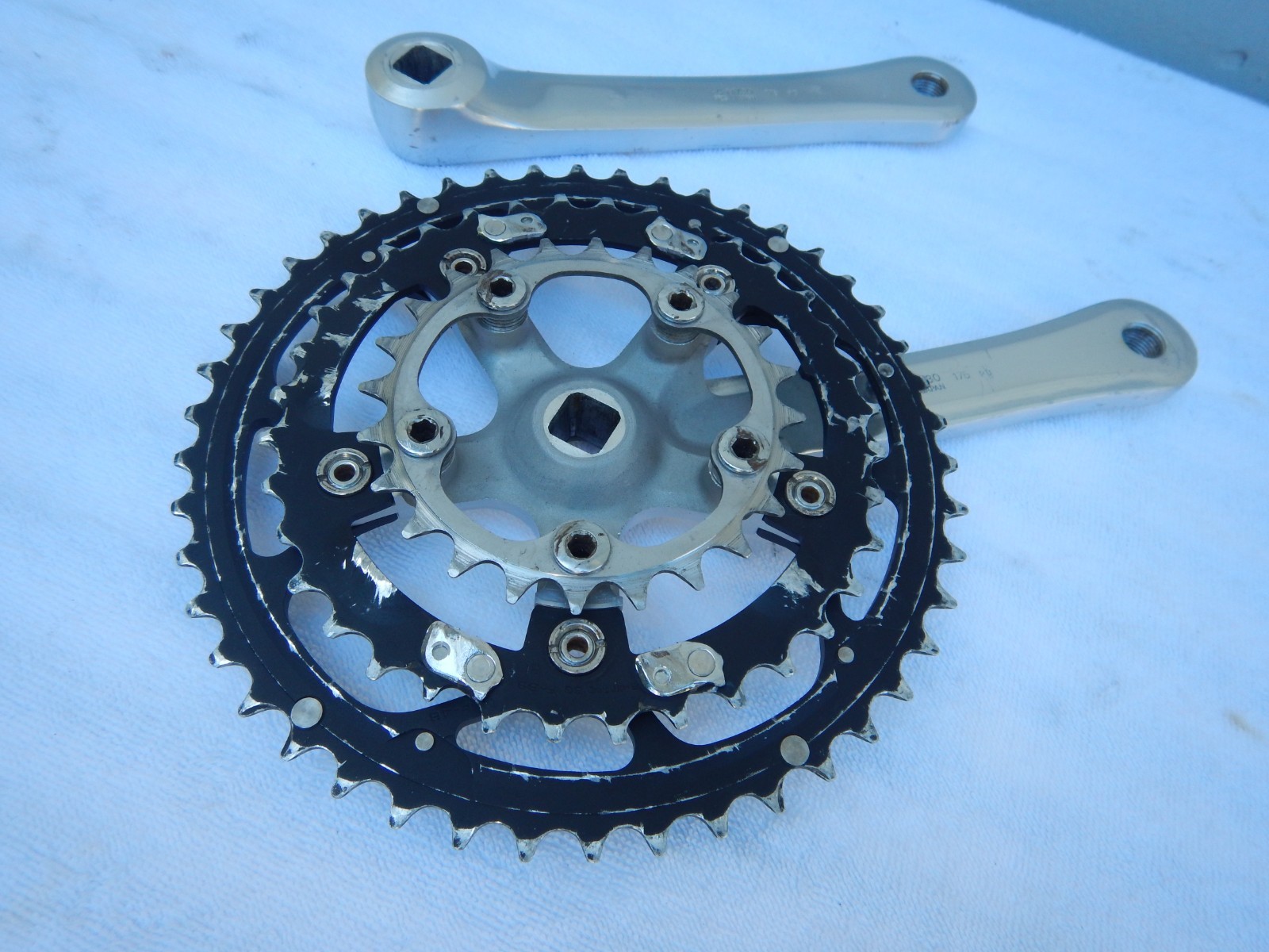 Shimano FC-M730 Vintage Mountain Bike Triple Cranks 175 Crankset Deore XT w/BB