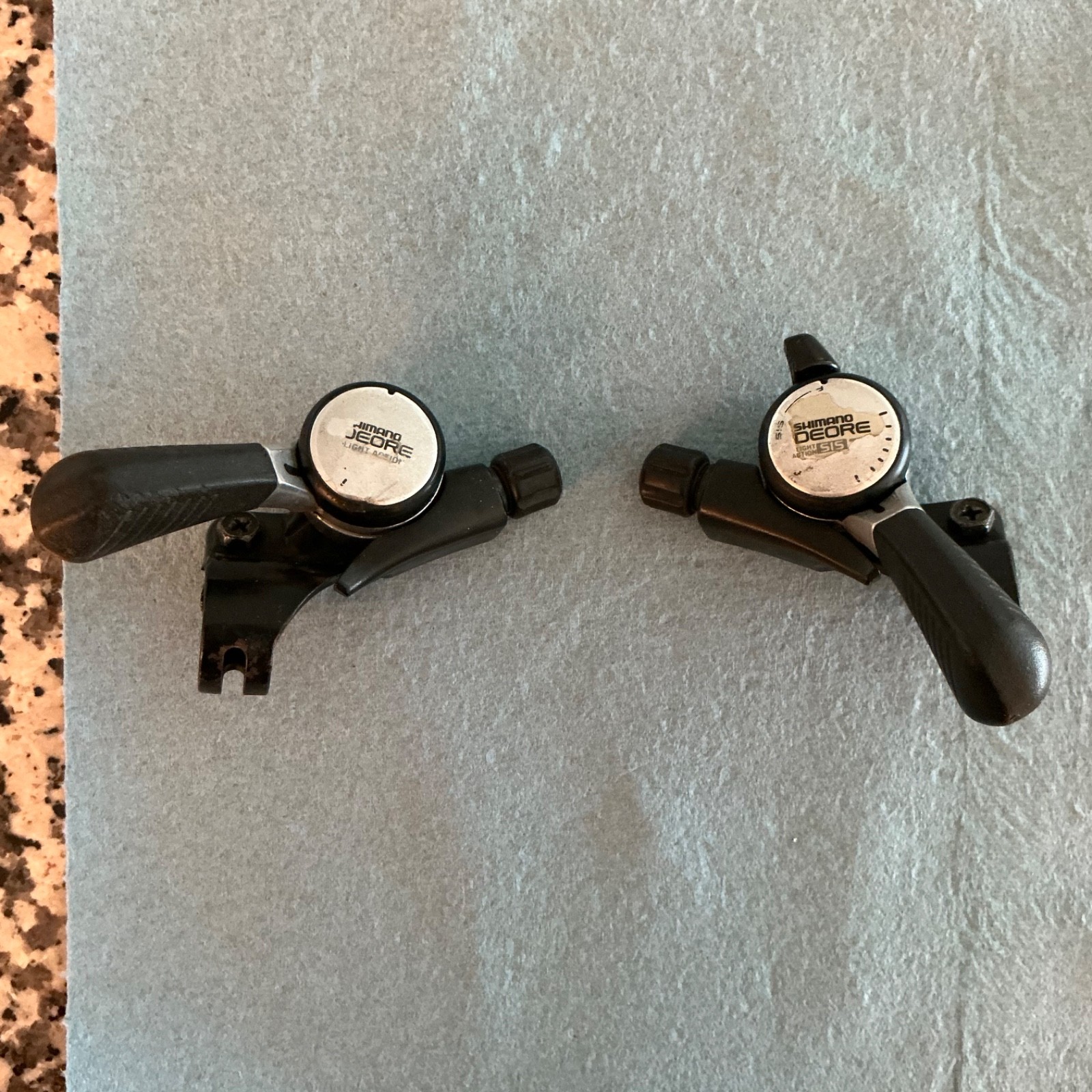 Vintage Shimano Deore SIS Thumb Shifter Set SL-MT62 7 Speed Pair MTB