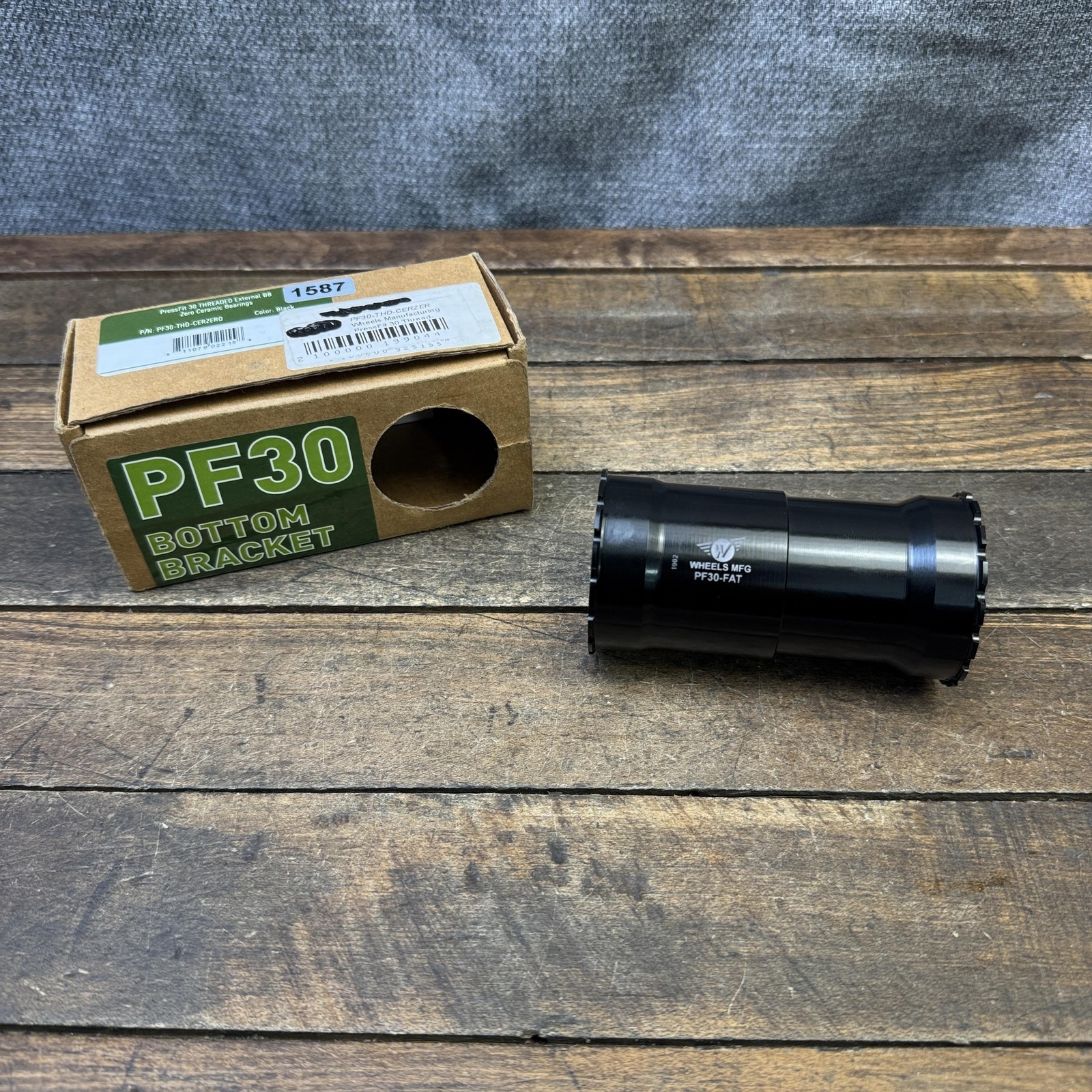 Wheels MFG PF30-FAT Bottom Bracket PF30 Fat Bike 30mm Ceramic BB Black