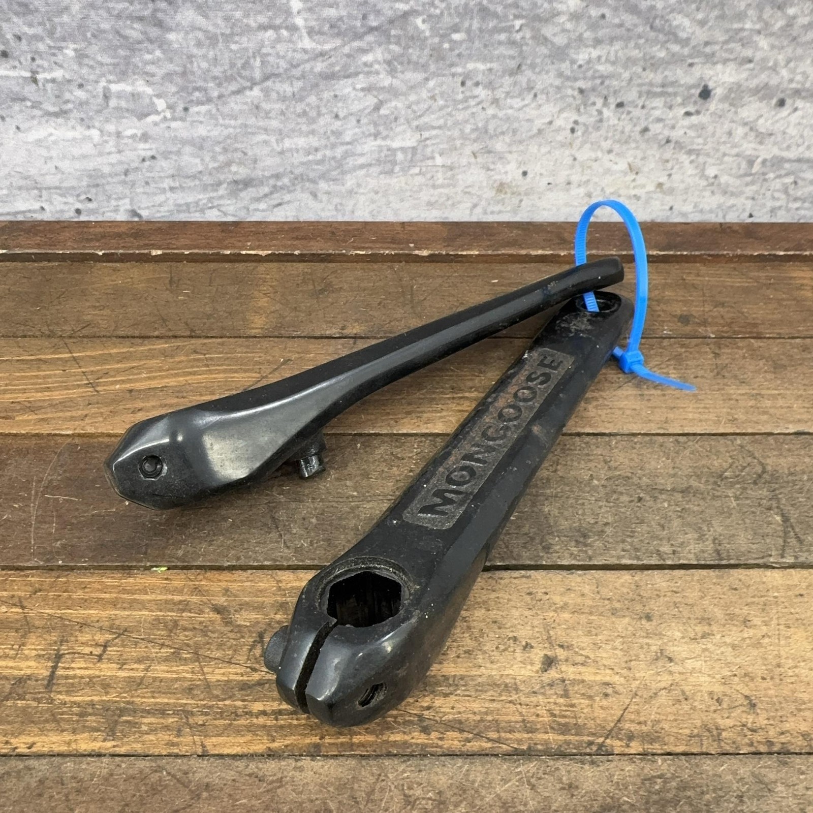 Mongoose BMX Crank Arms 3pc Hex Spindle 6 Side Flat 175 Mm Pair Arms 90s 00s BMX