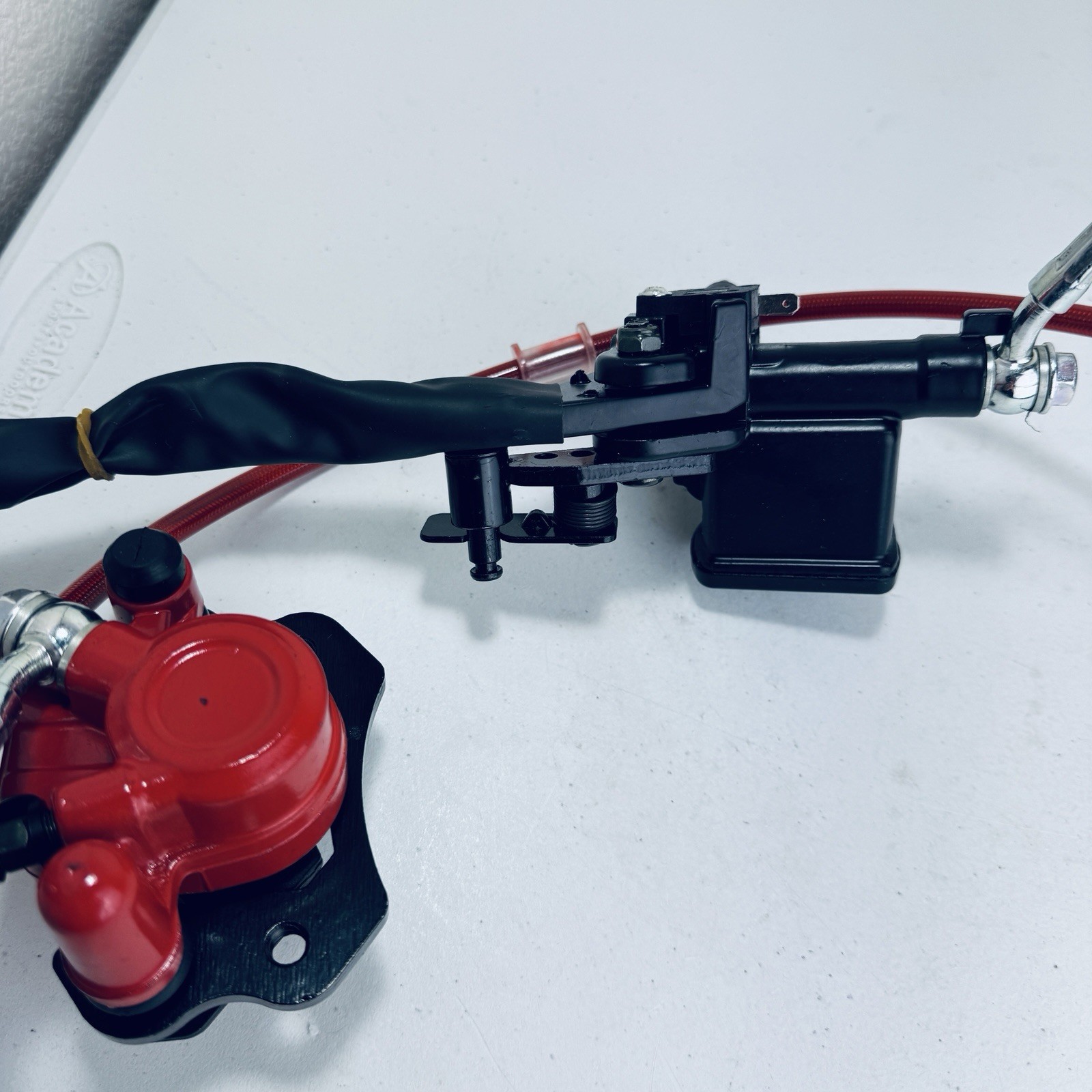 Rear Left Hand Brake Master Cylinder Caliper Assembly for 50cc 70cc 90cc red