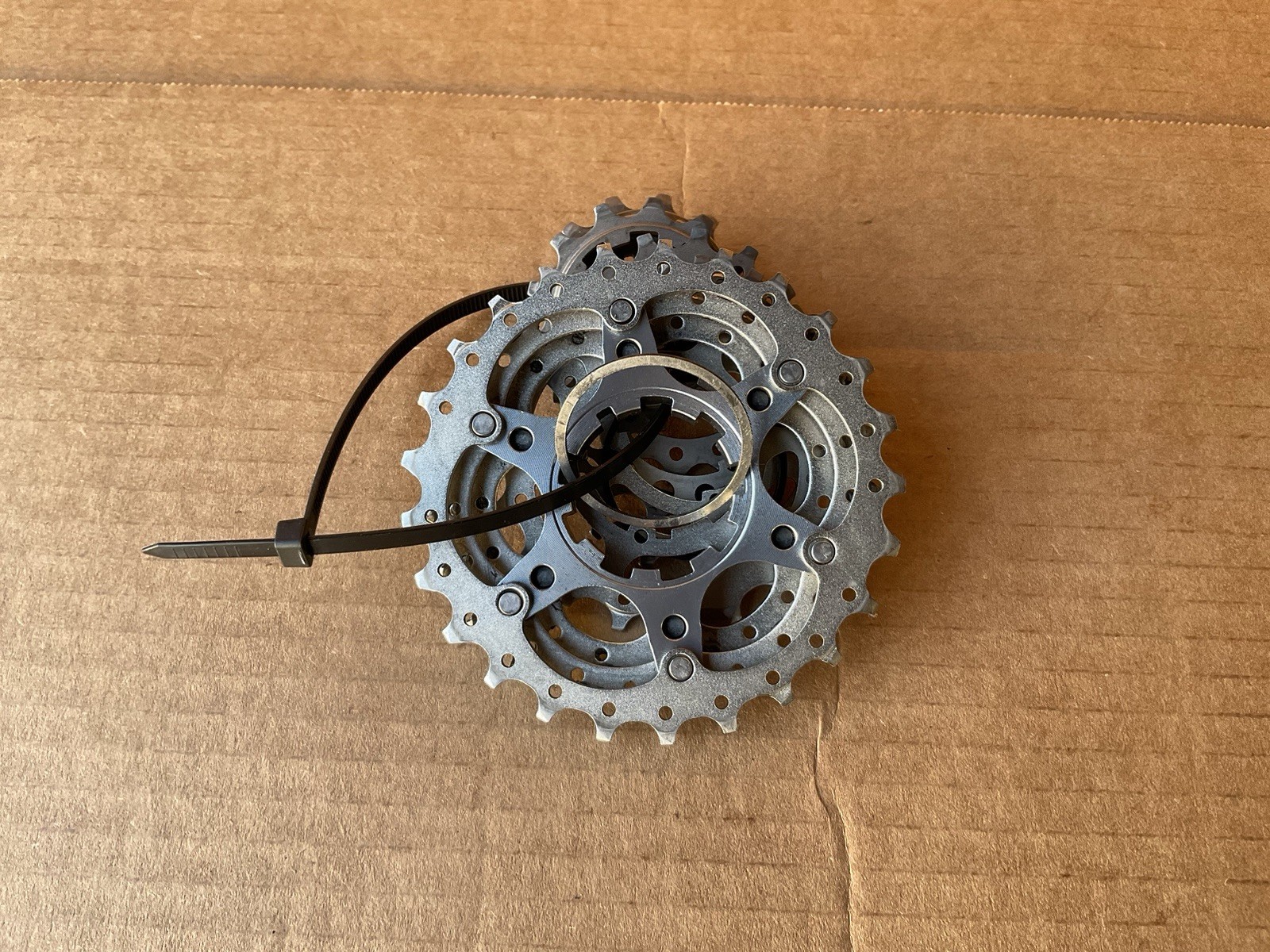 Shimano Ultegra CS-6700 Road Bike 11-25 Tooth 10 Speed Bike Cassette Nice