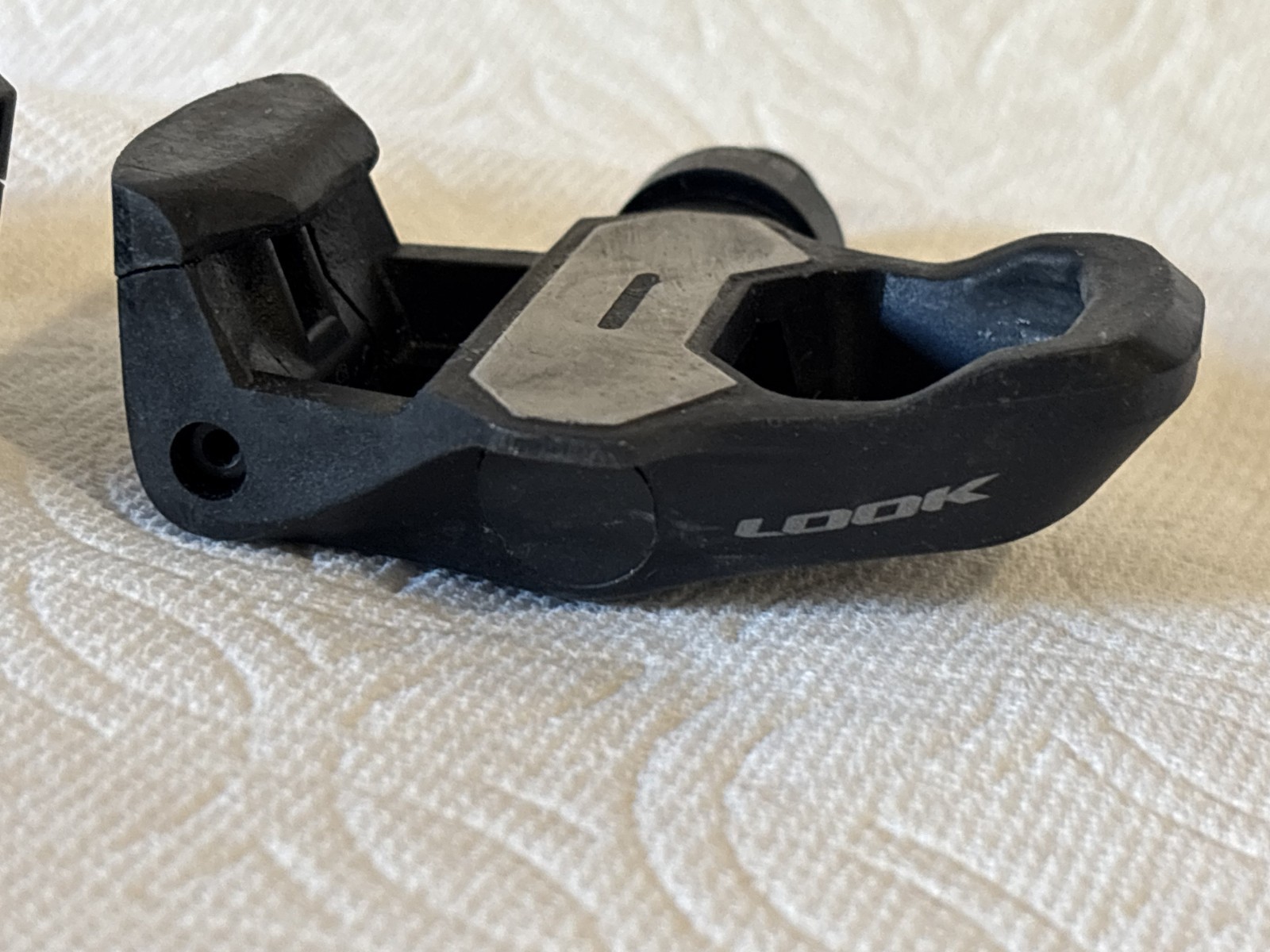 Look Keo Blade Carbon Clipless Pedals – Black – VG-EX
