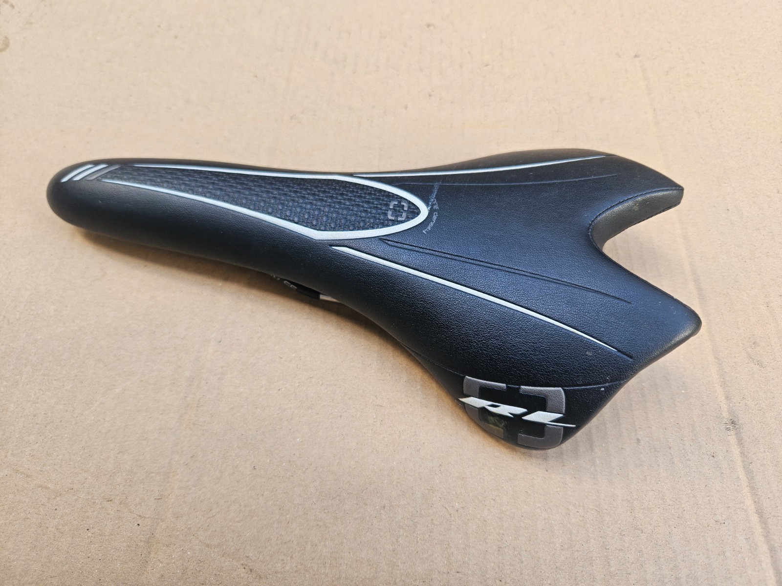 Bontrager Race Lite RL Inform Road Bike Saddle Black Hollow SS Rails
