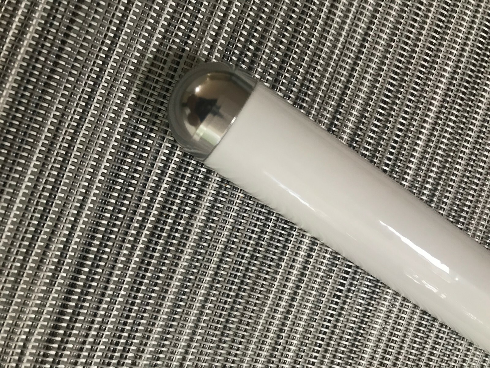 BEV Fixie/Single Speed Handle Bar White 25.4x475mm Anodized 214grams