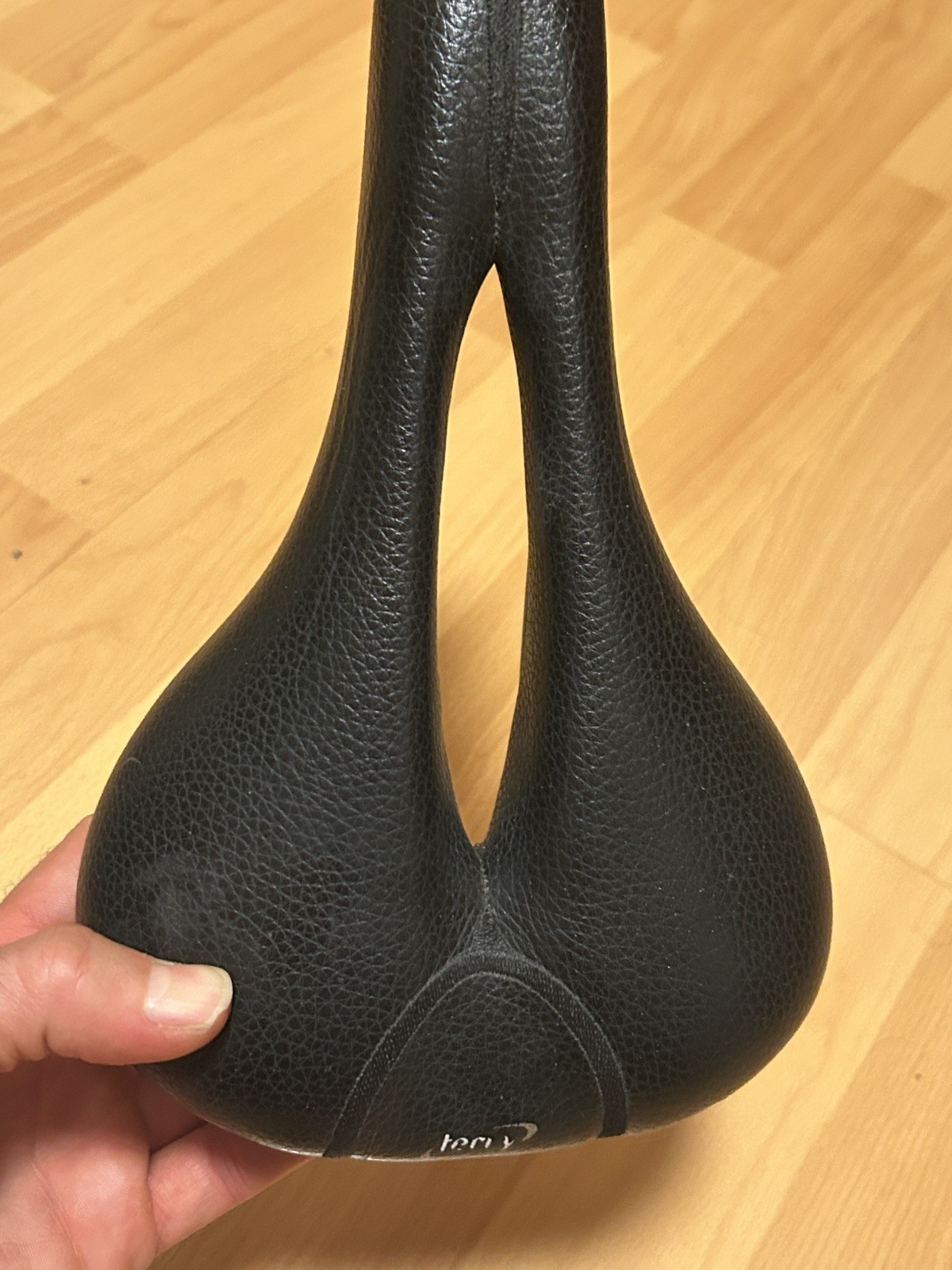Vintage Terry Fly Cromoly Saddle Cutaway Seat Black Grain Leather Italy Road MTB