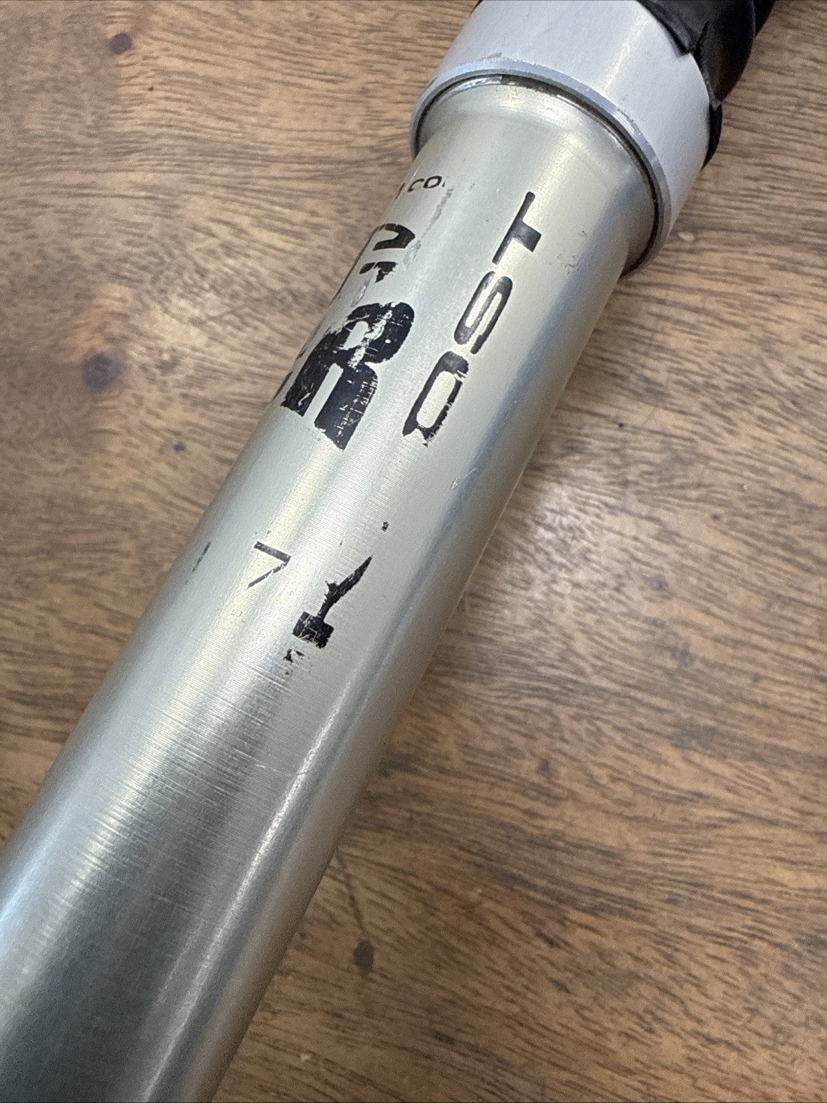 USE XCR Alien Shok Post 25.0mm Suspension Seatpost 390mm Vintage Mountain Bike