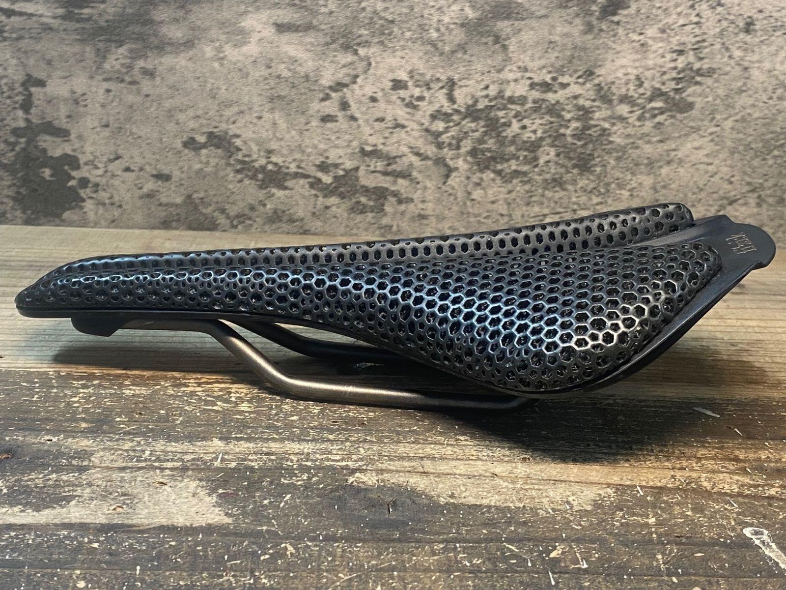 fizik ANTARES VERSUS EVO R3 ADAPTIVE Saddle 139mm kium rail Used