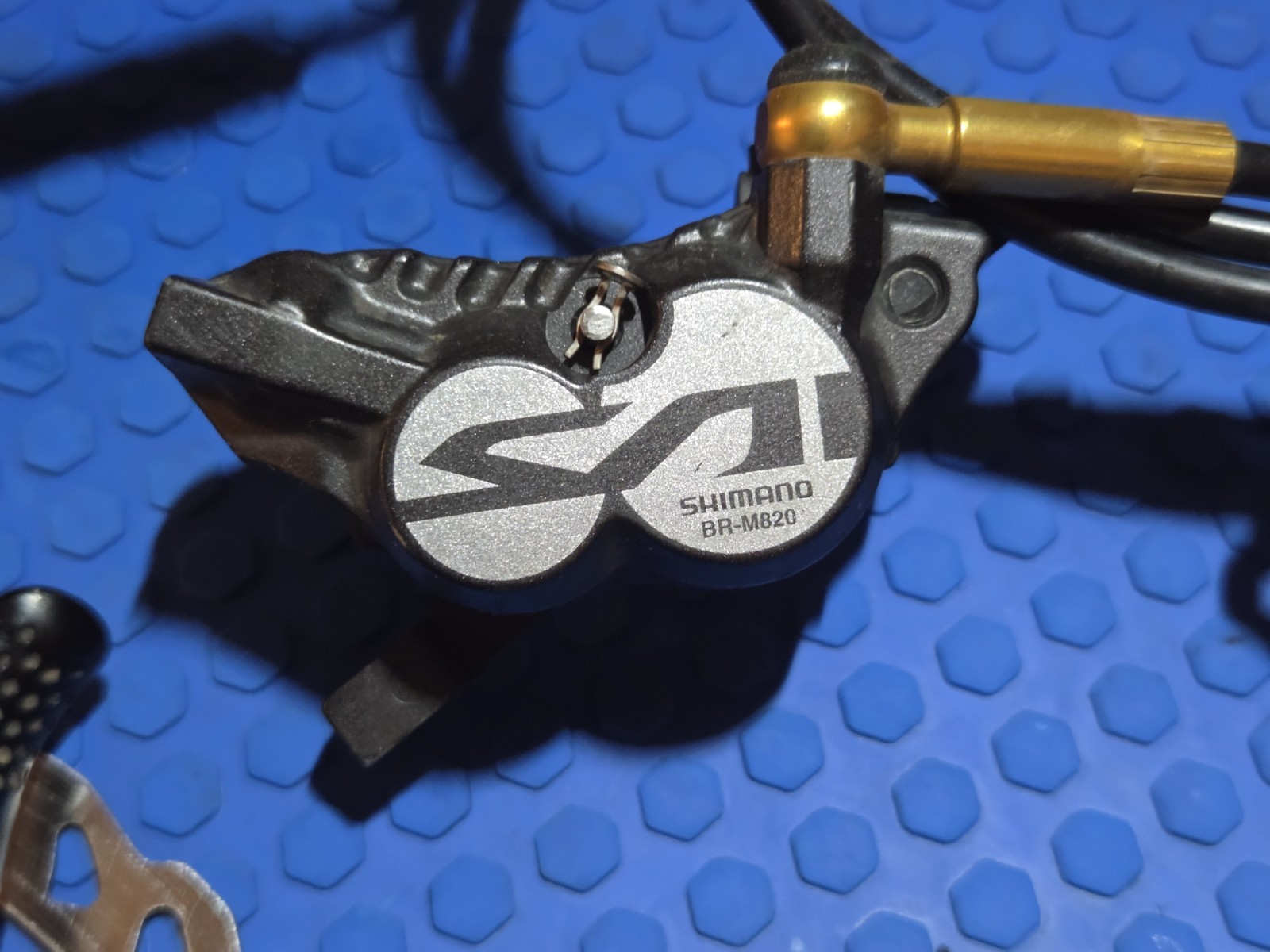Shimano Saint M820 4-piston Brakeset + Rotors