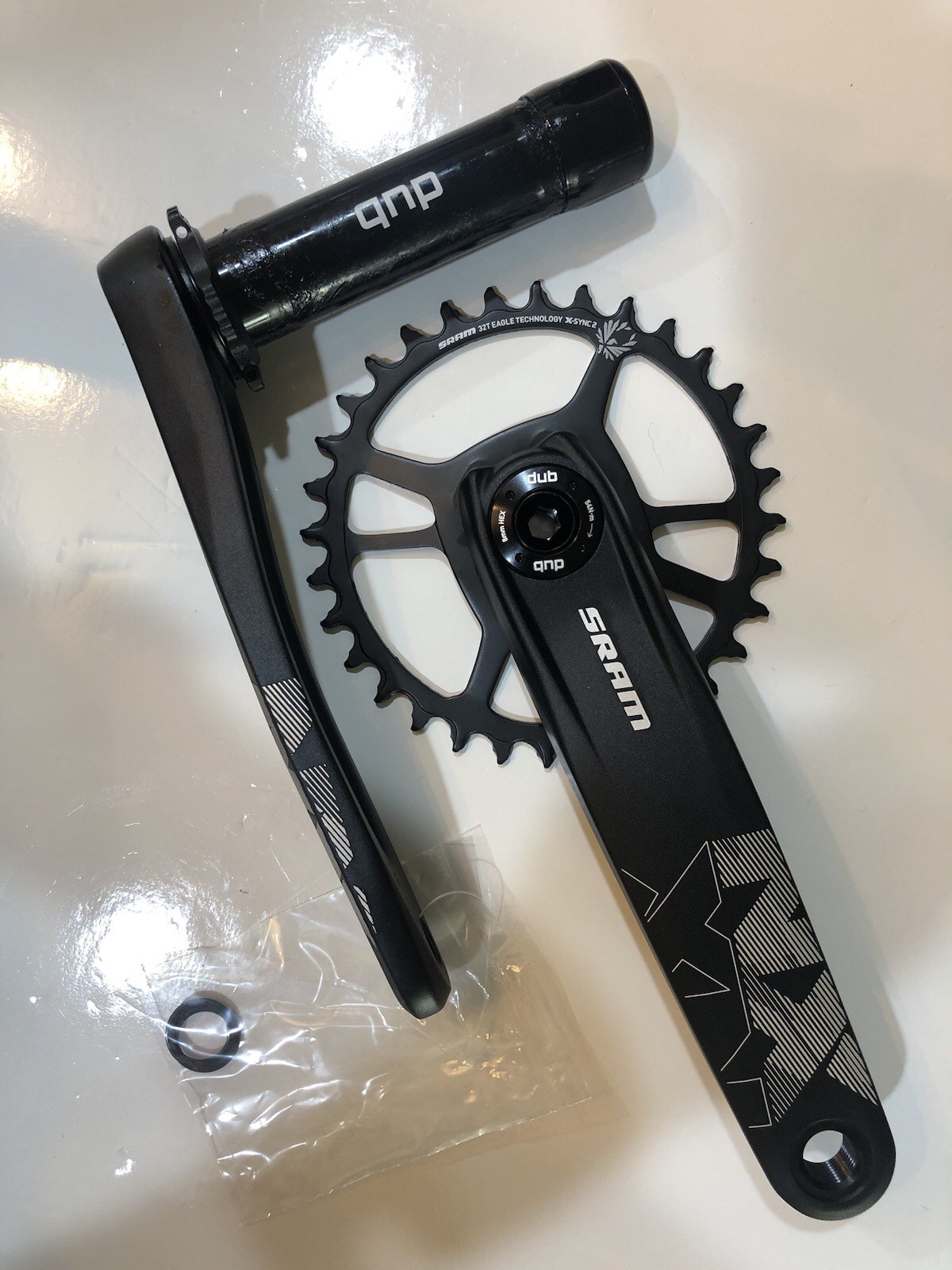 SRAM NX Eagle Crankset, 175mm, 32T, 3mm offset Boost Chainring, DUB. NEW!!