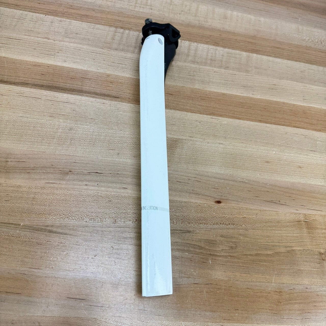 Pinarello Dogma F8/F10/F12 White/Black 350mm 25mm Setback Bike Seatpost 223g