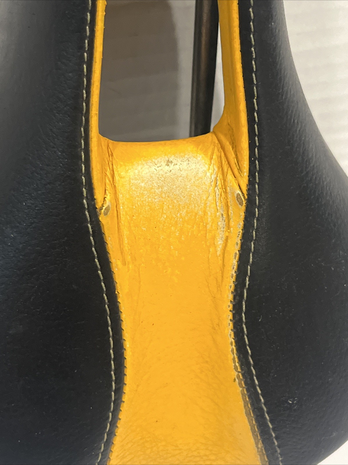 Terry Liberator Ti-Race Bicycle Comfort Saddle Black and Yellow Leather Cutaway 