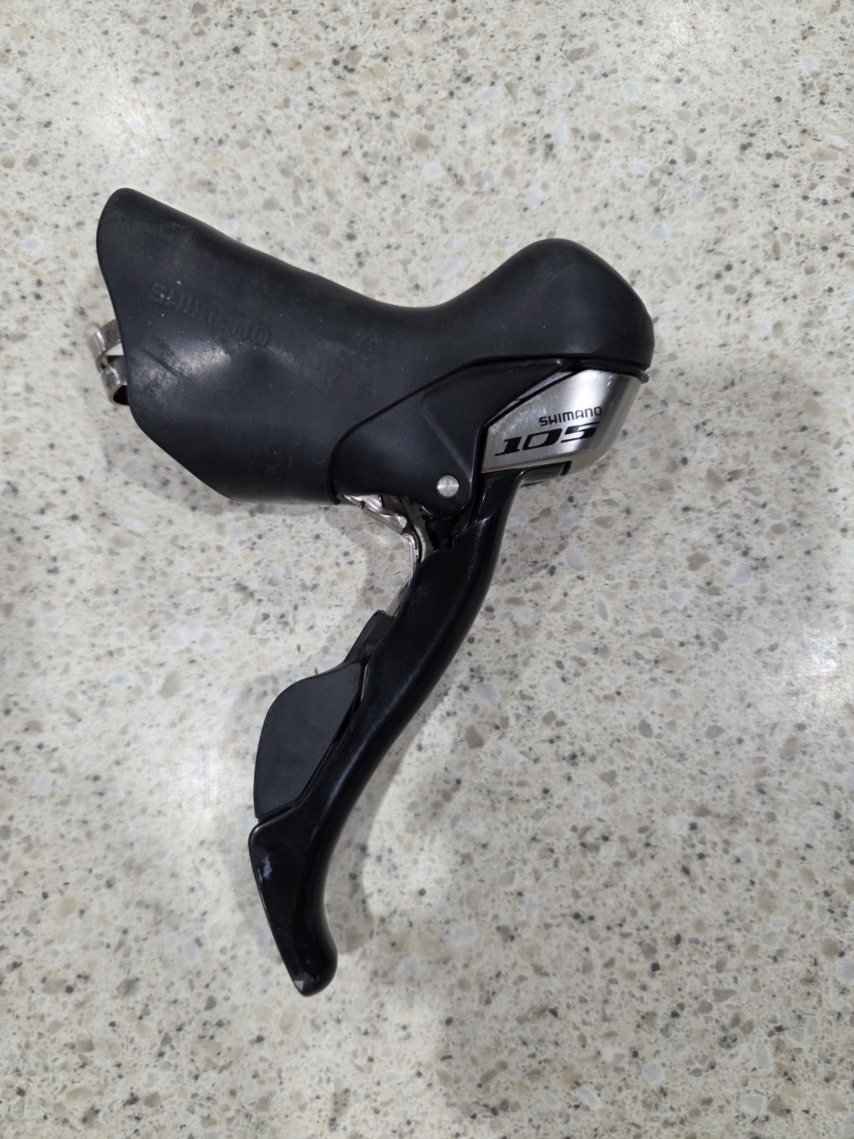 Shimano 105 5700 ST-5700 RIGHT/REAR 10 Speed STI Shifter, Black